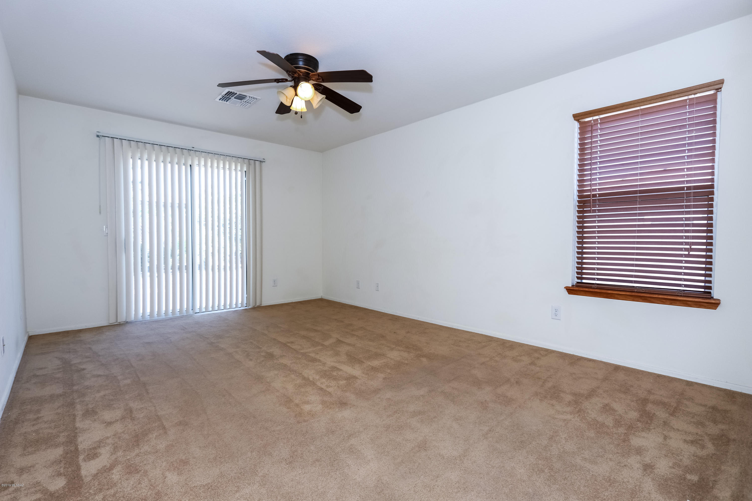 3645 E Farrier Drive