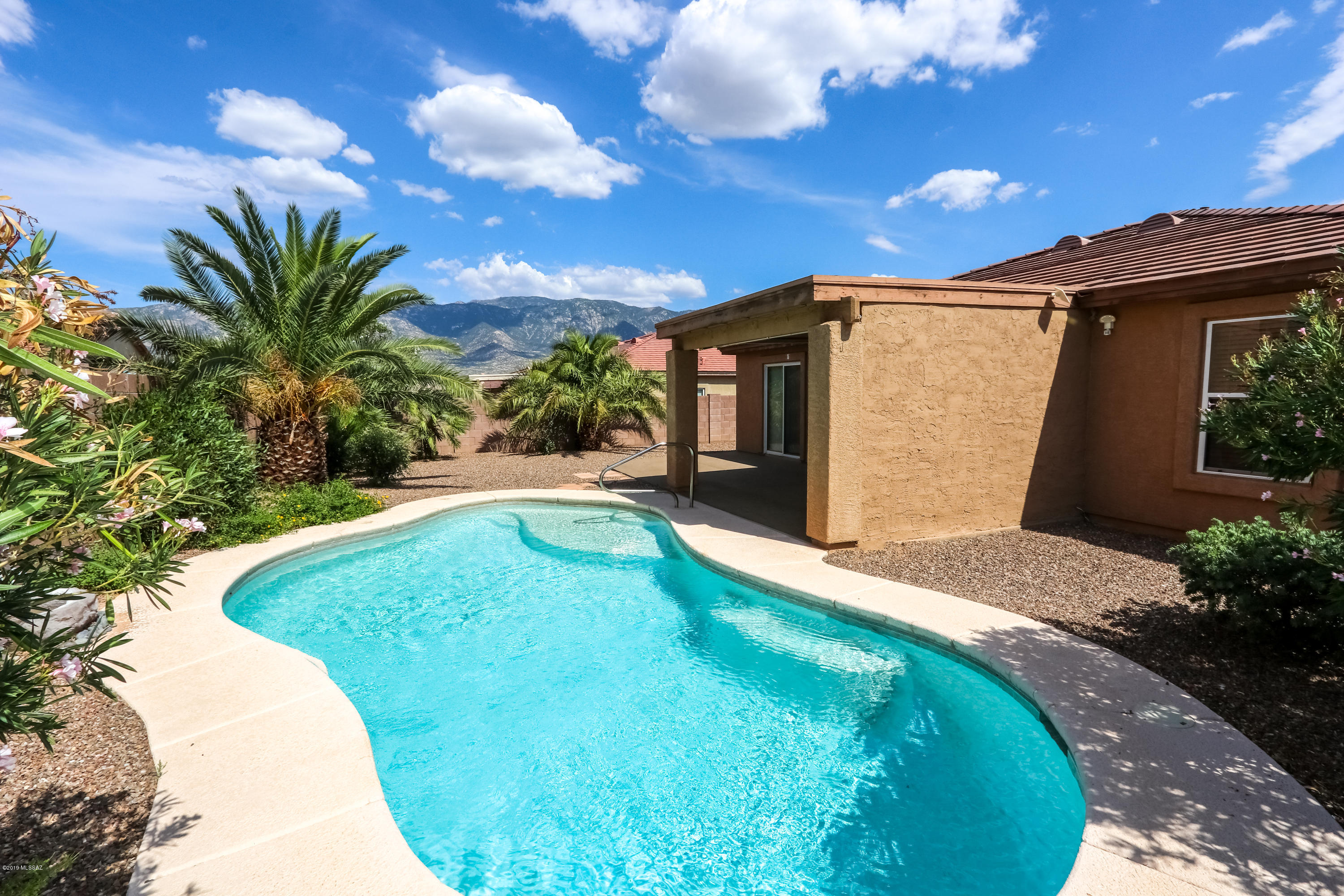 3645 E Farrier Drive