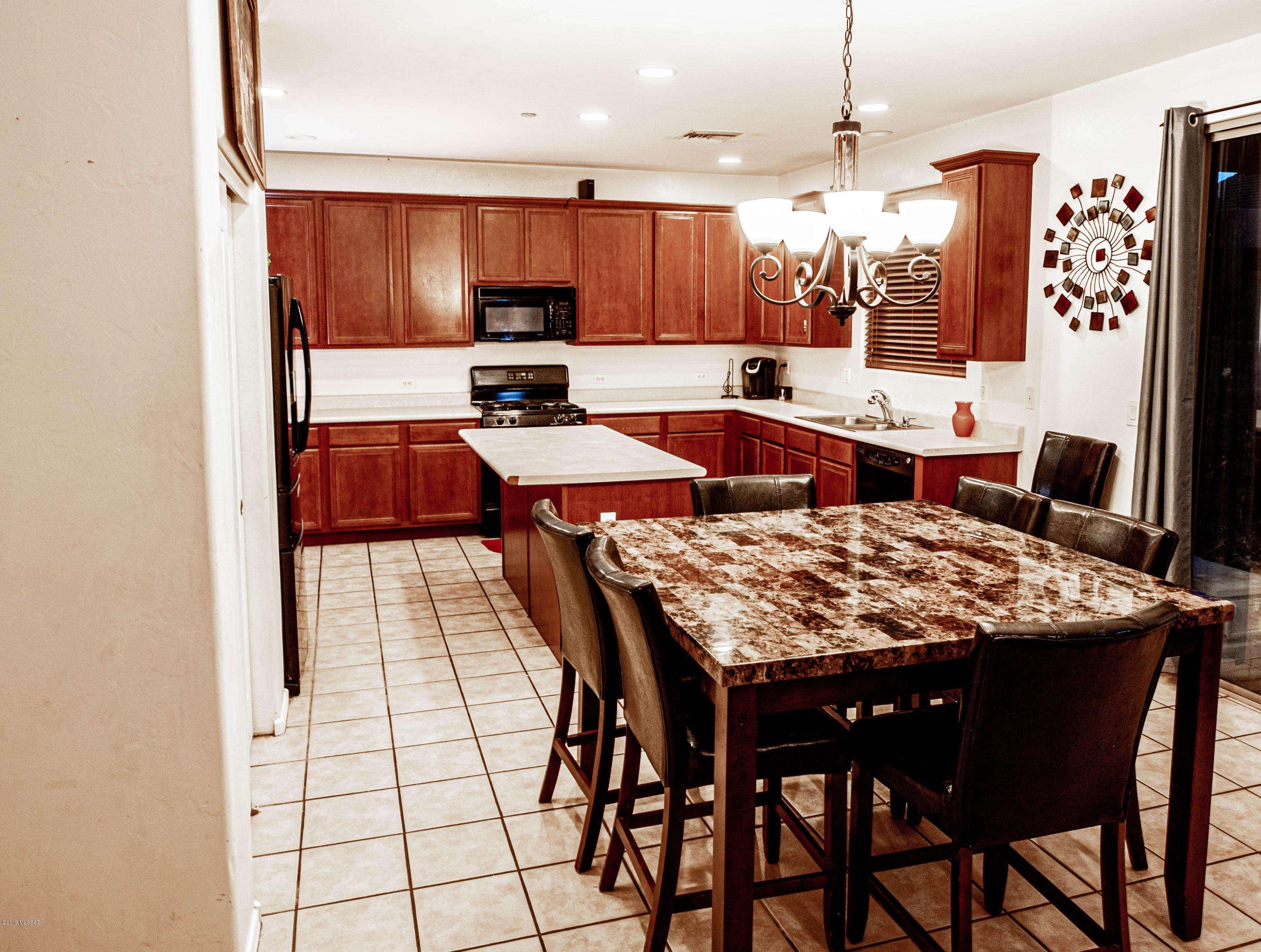 6423 W Swan Falls Way