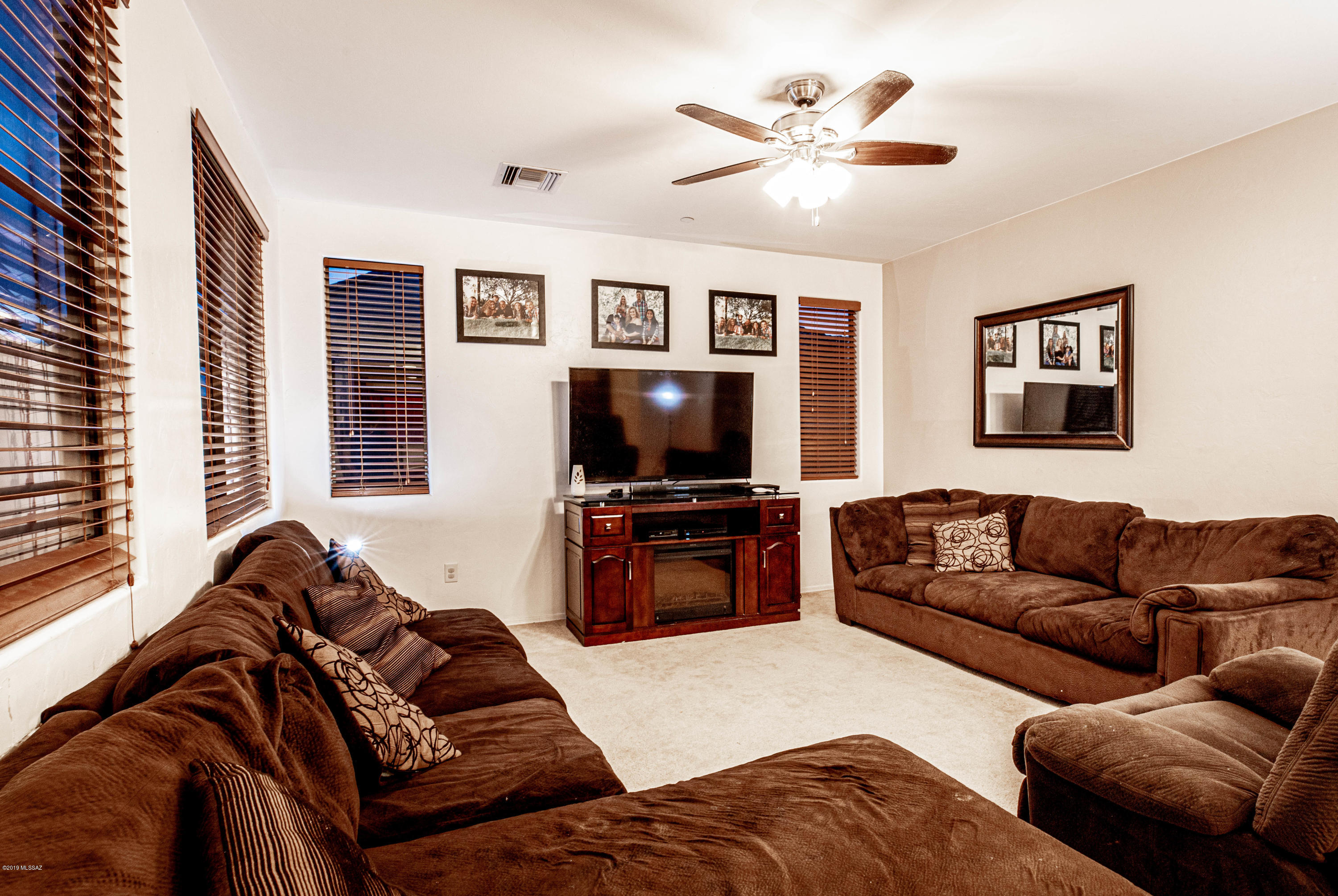 6423 W Swan Falls Way