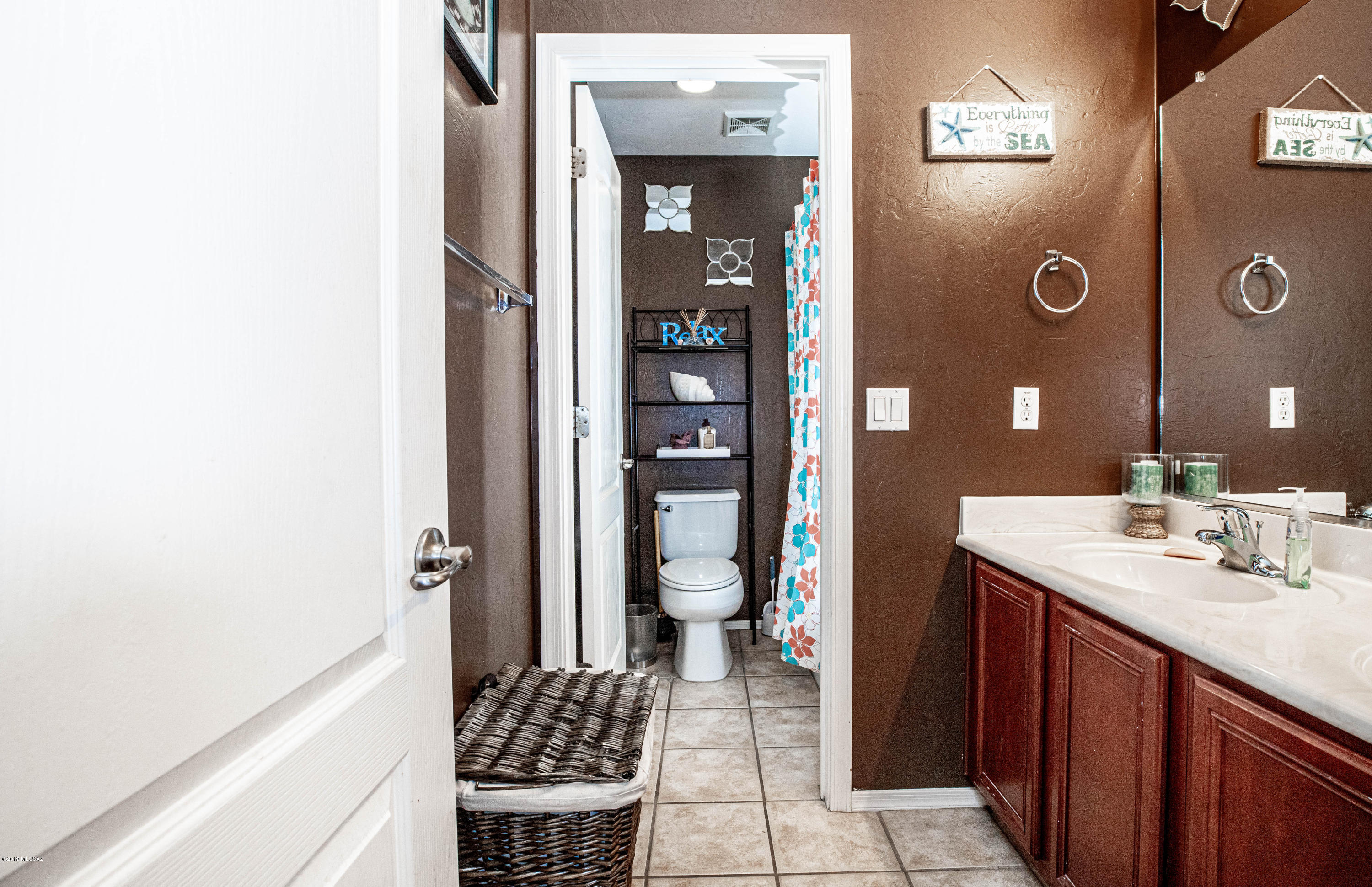 6423 W Swan Falls Way