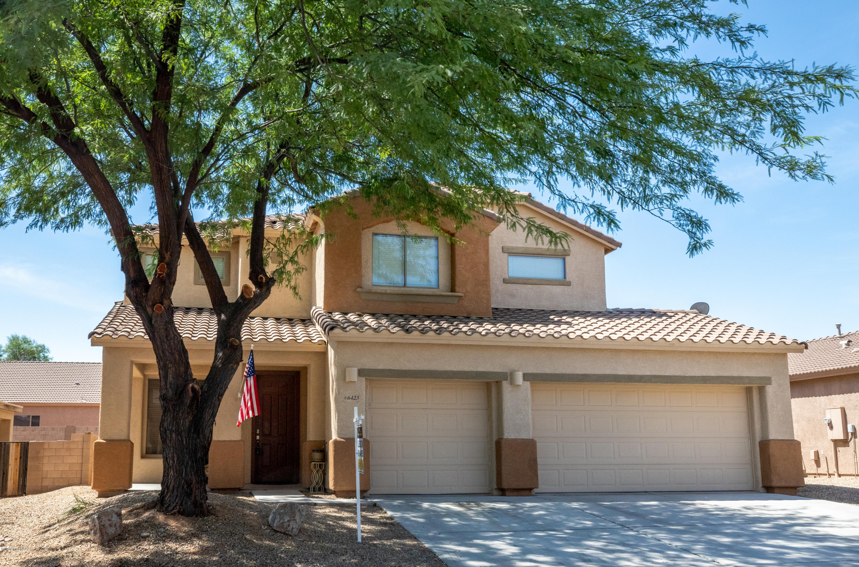 6423 W Swan Falls Way