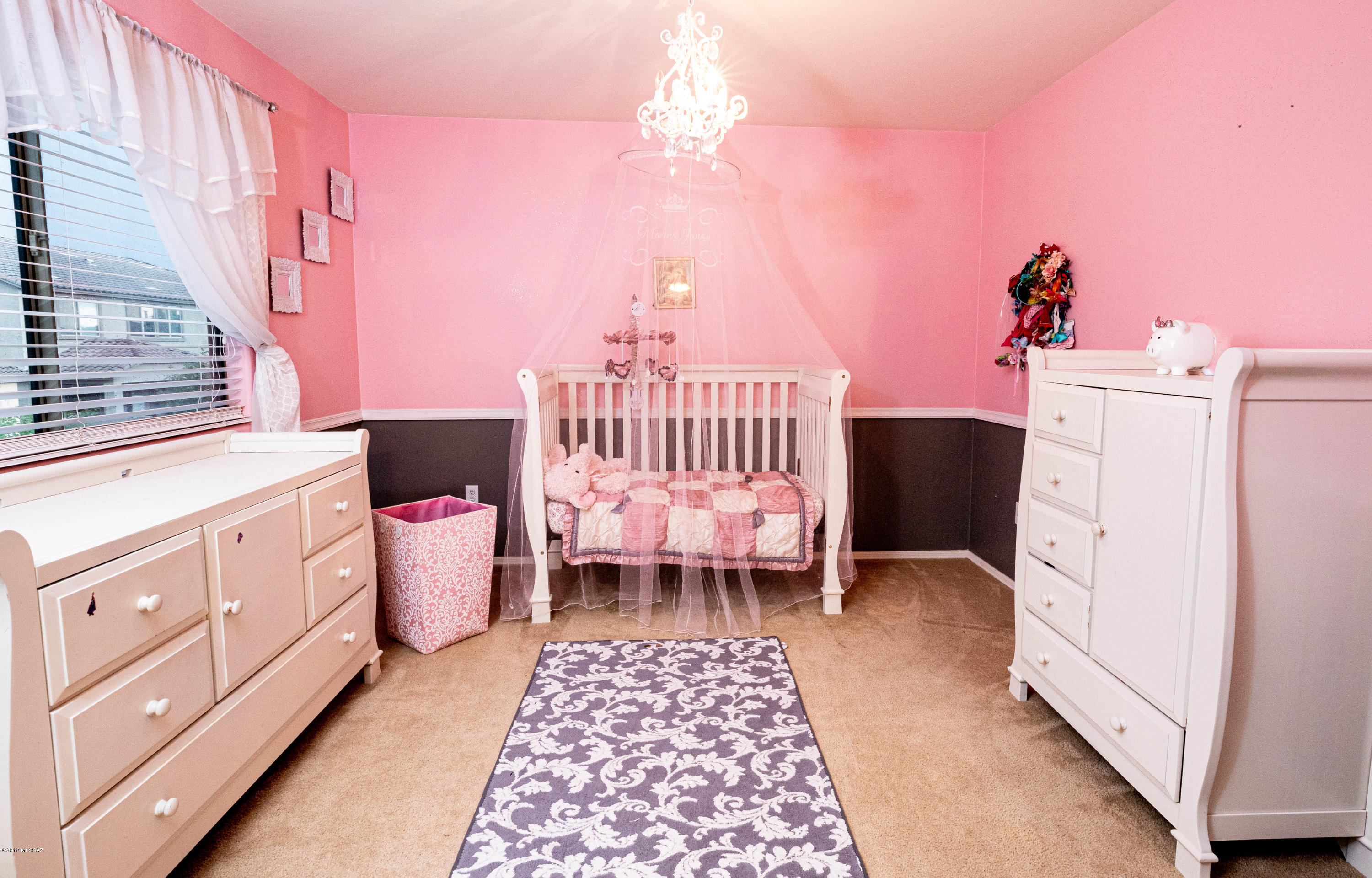 6423 W Swan Falls Way