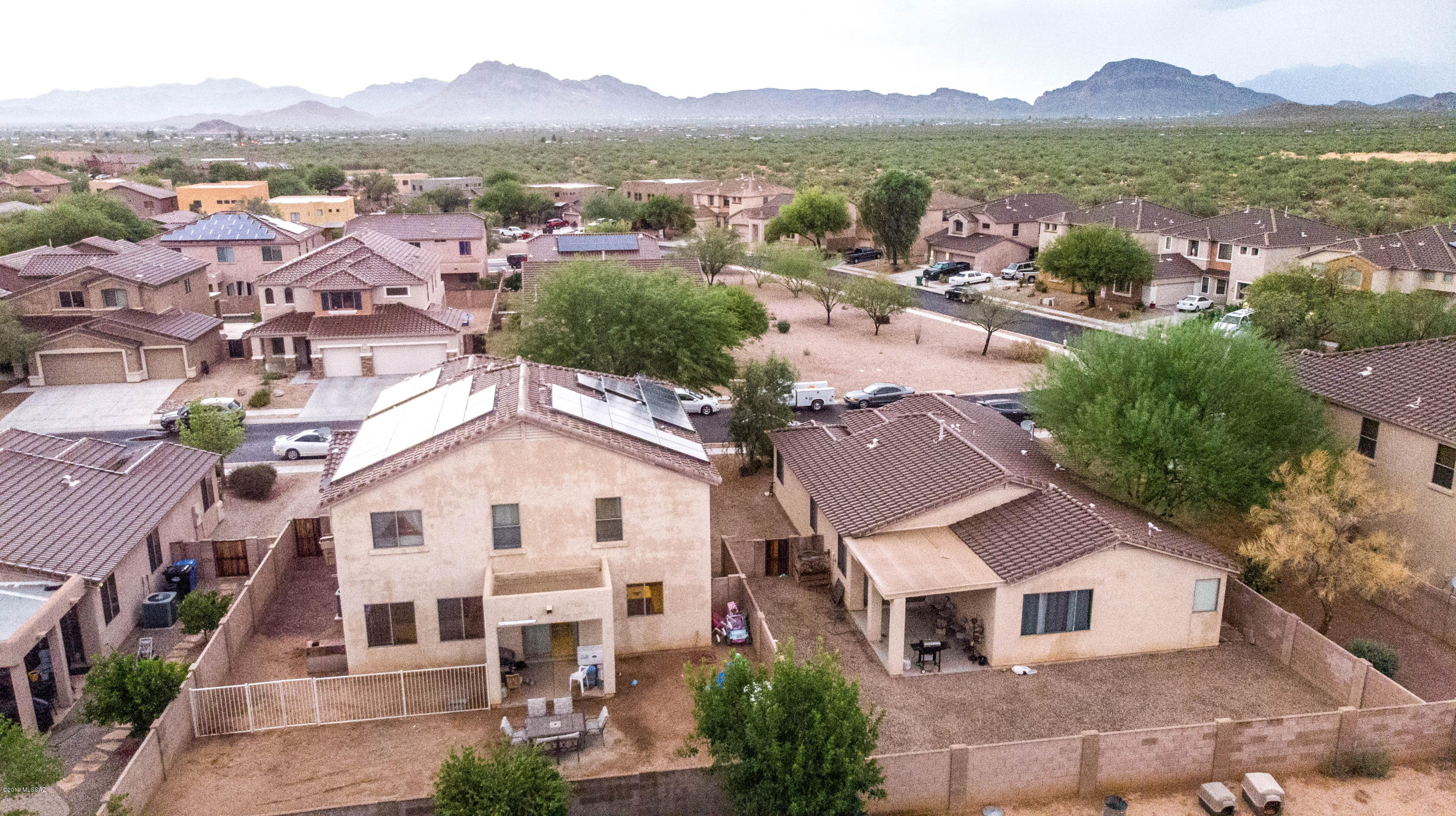 6423 W Swan Falls Way