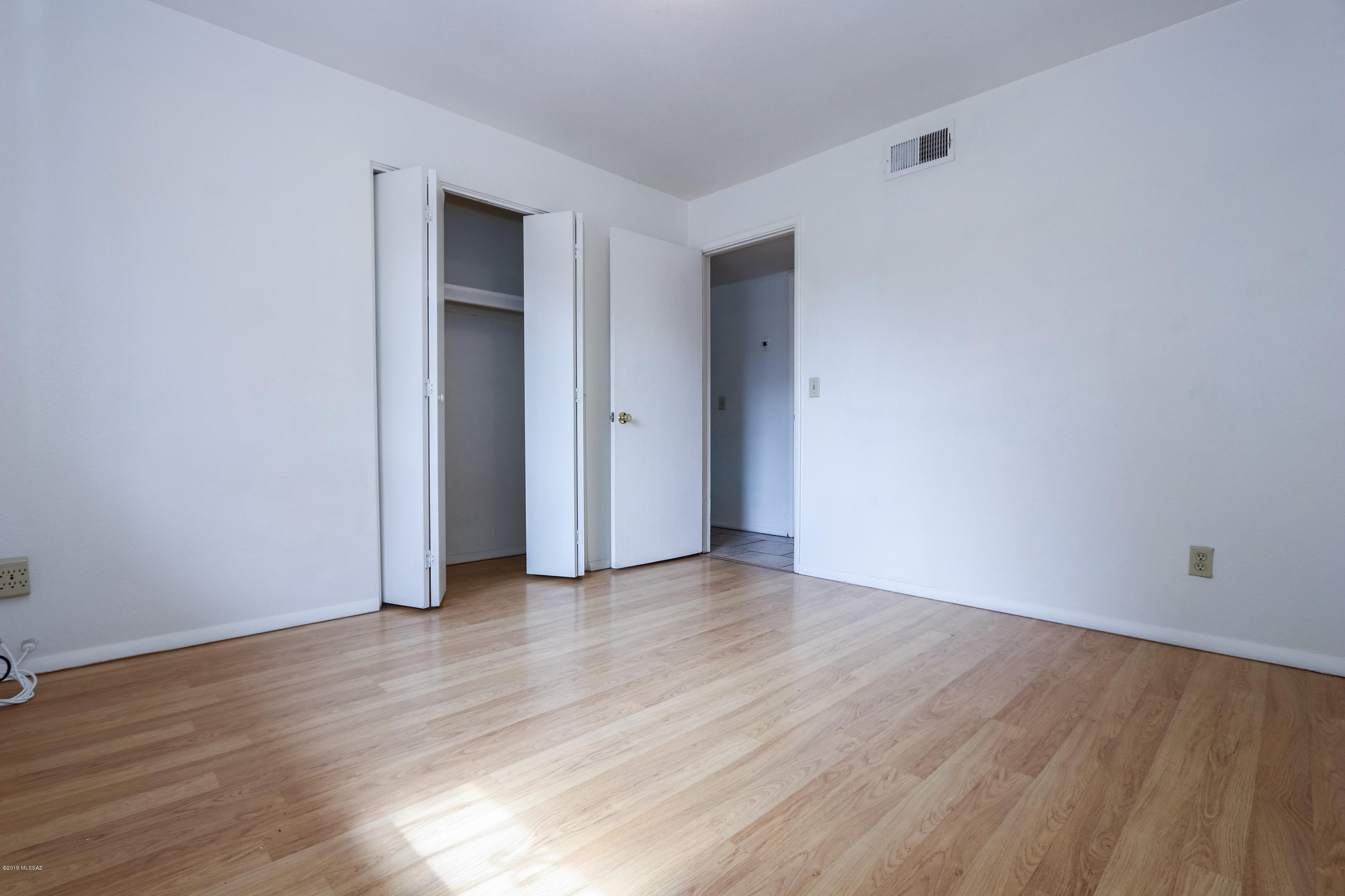 5945 N Antillon Place