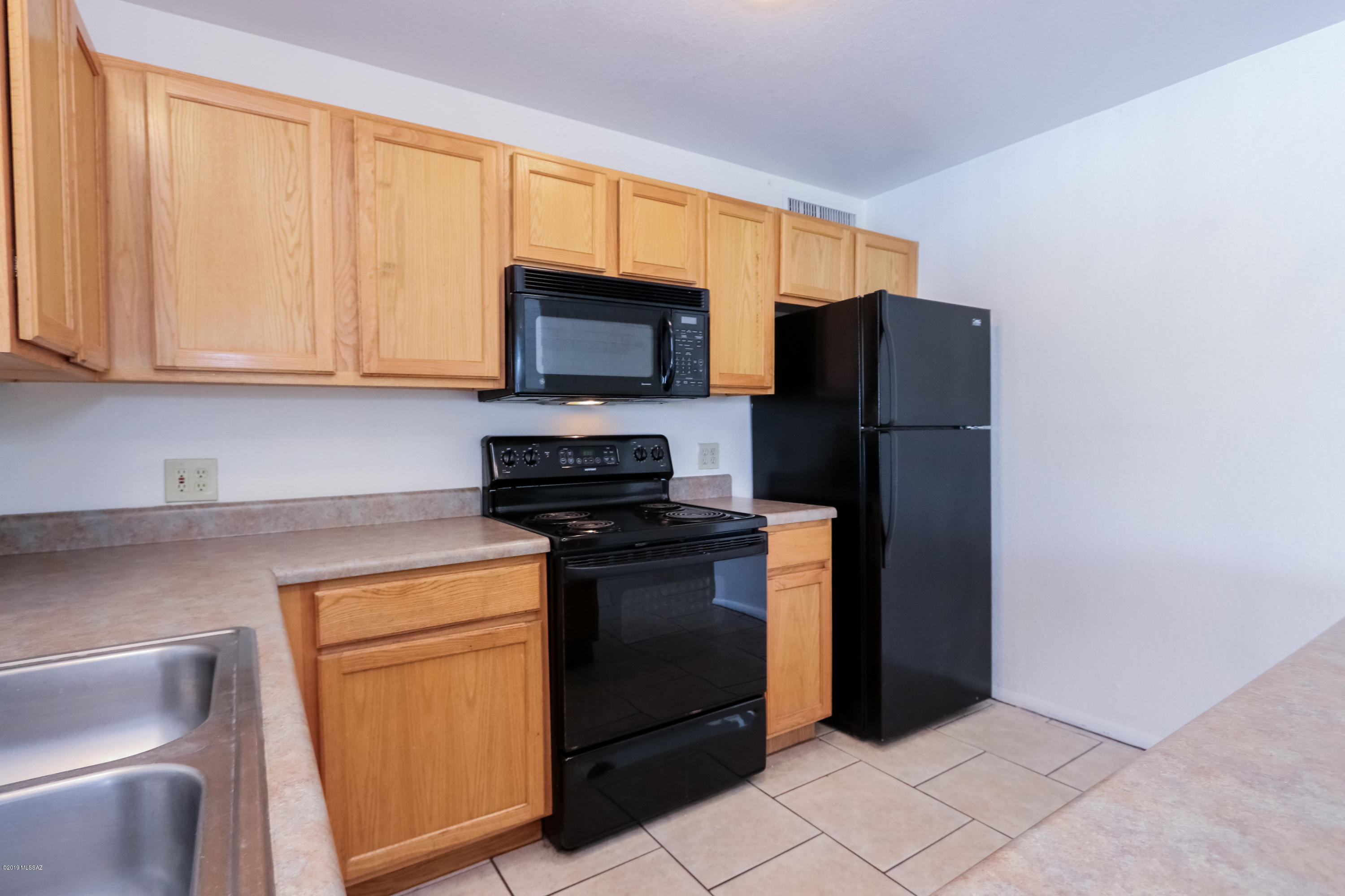 5945 N Antillon Place