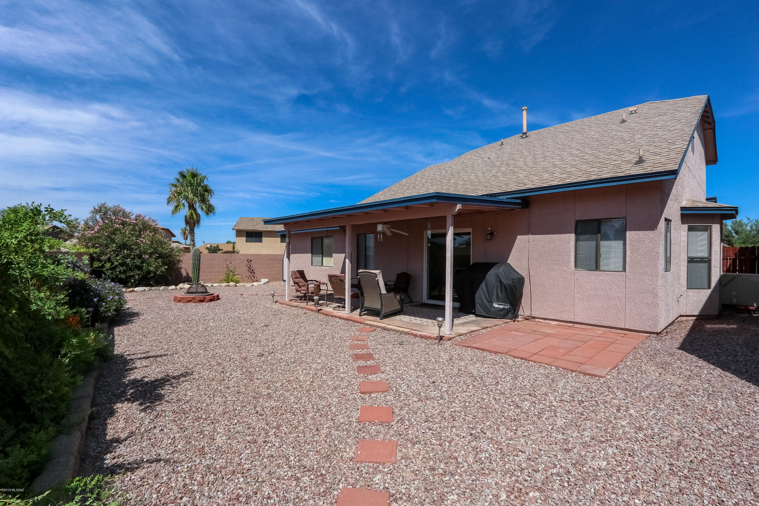 9690 N Donegal Place