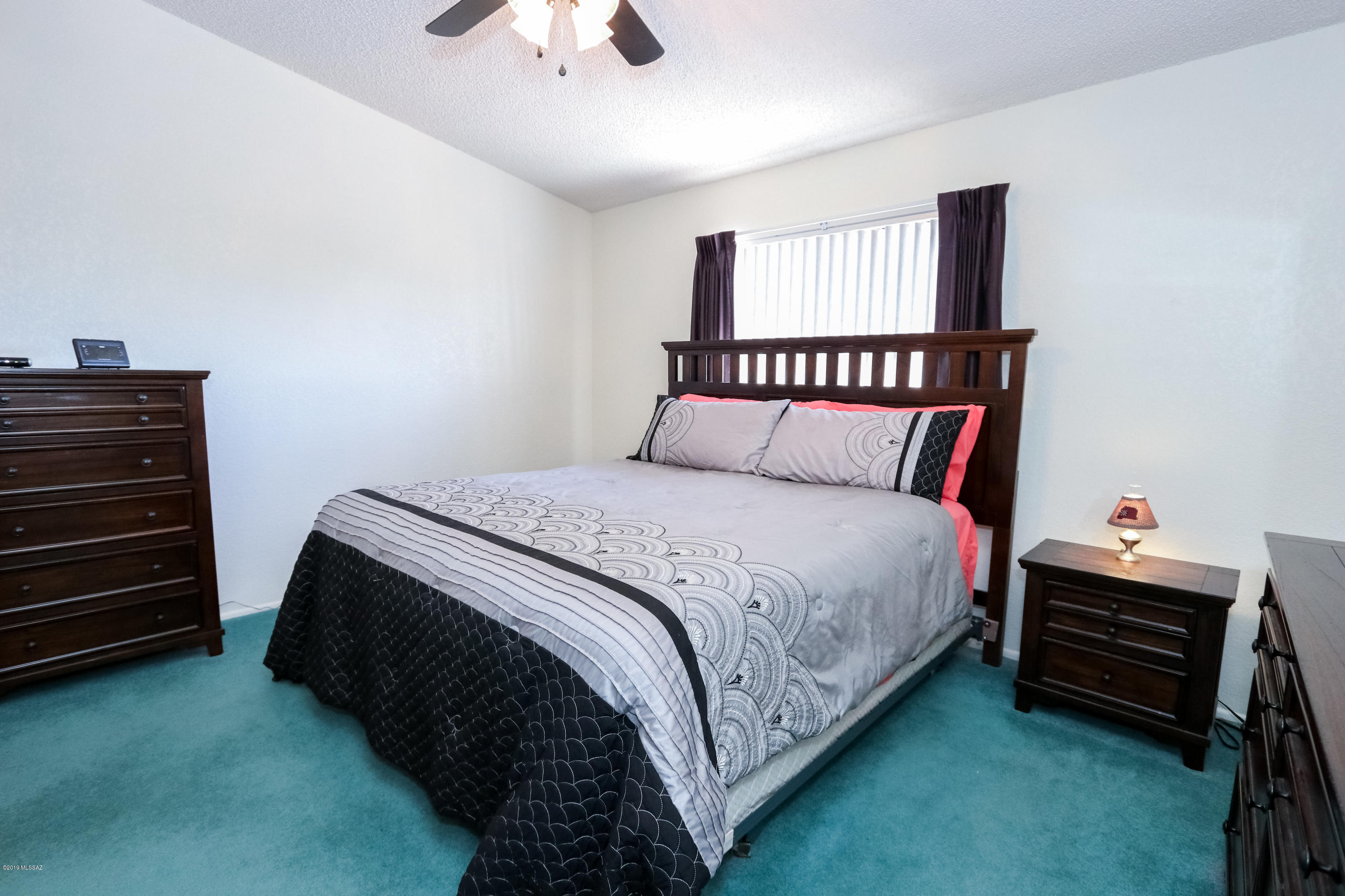 9690 N Donegal Place