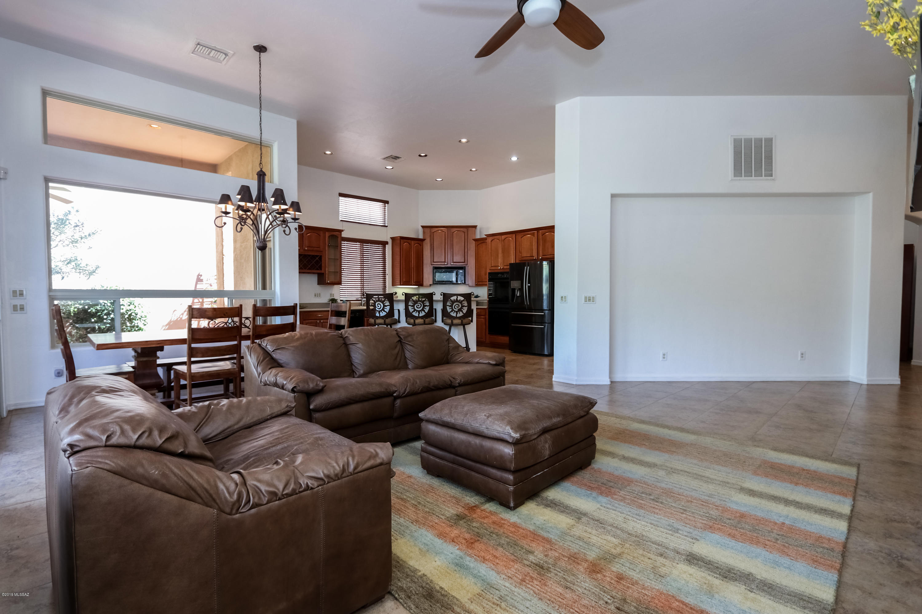 13832 N Maxfli Drive