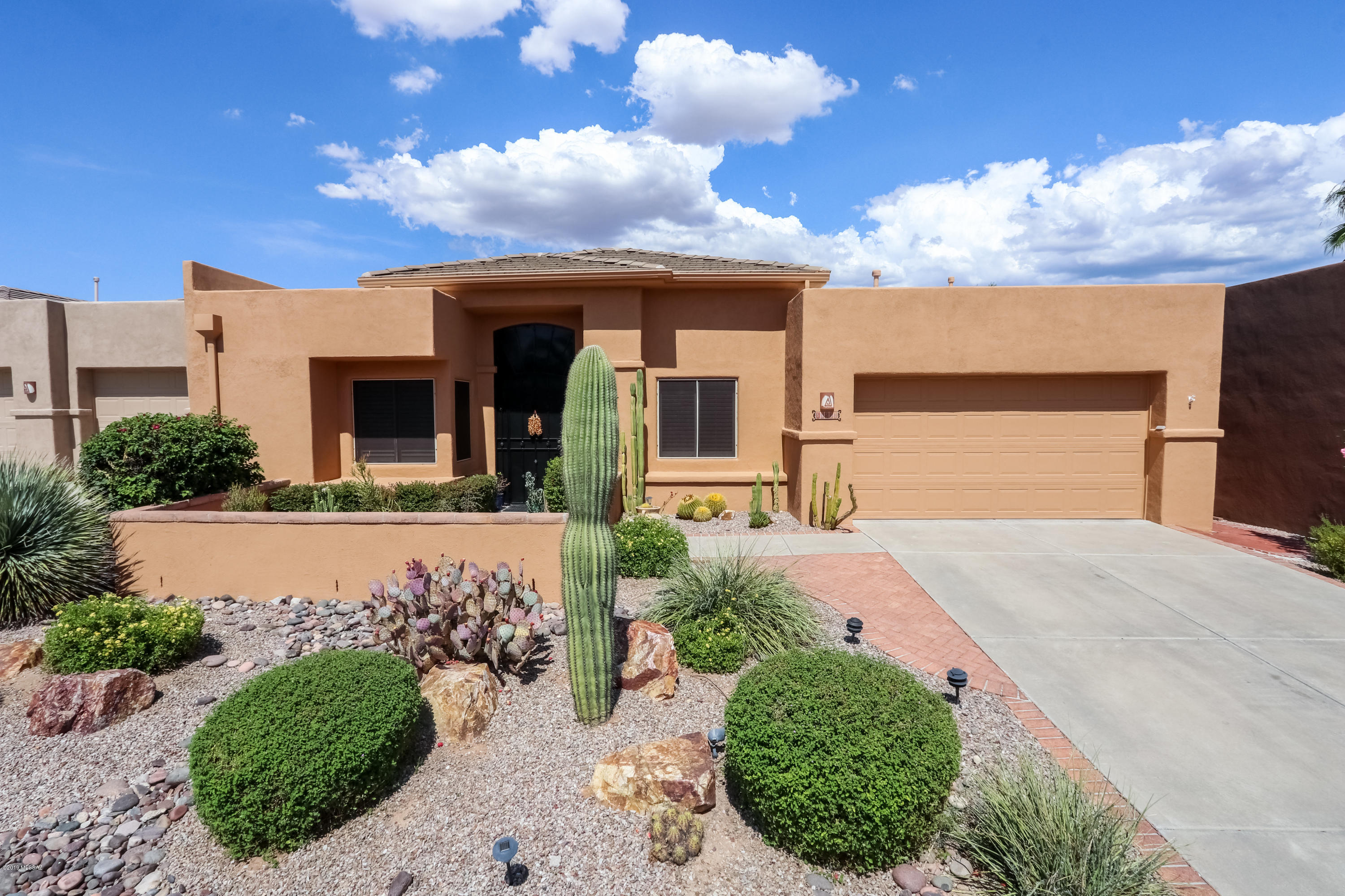 13832 N Maxfli Drive