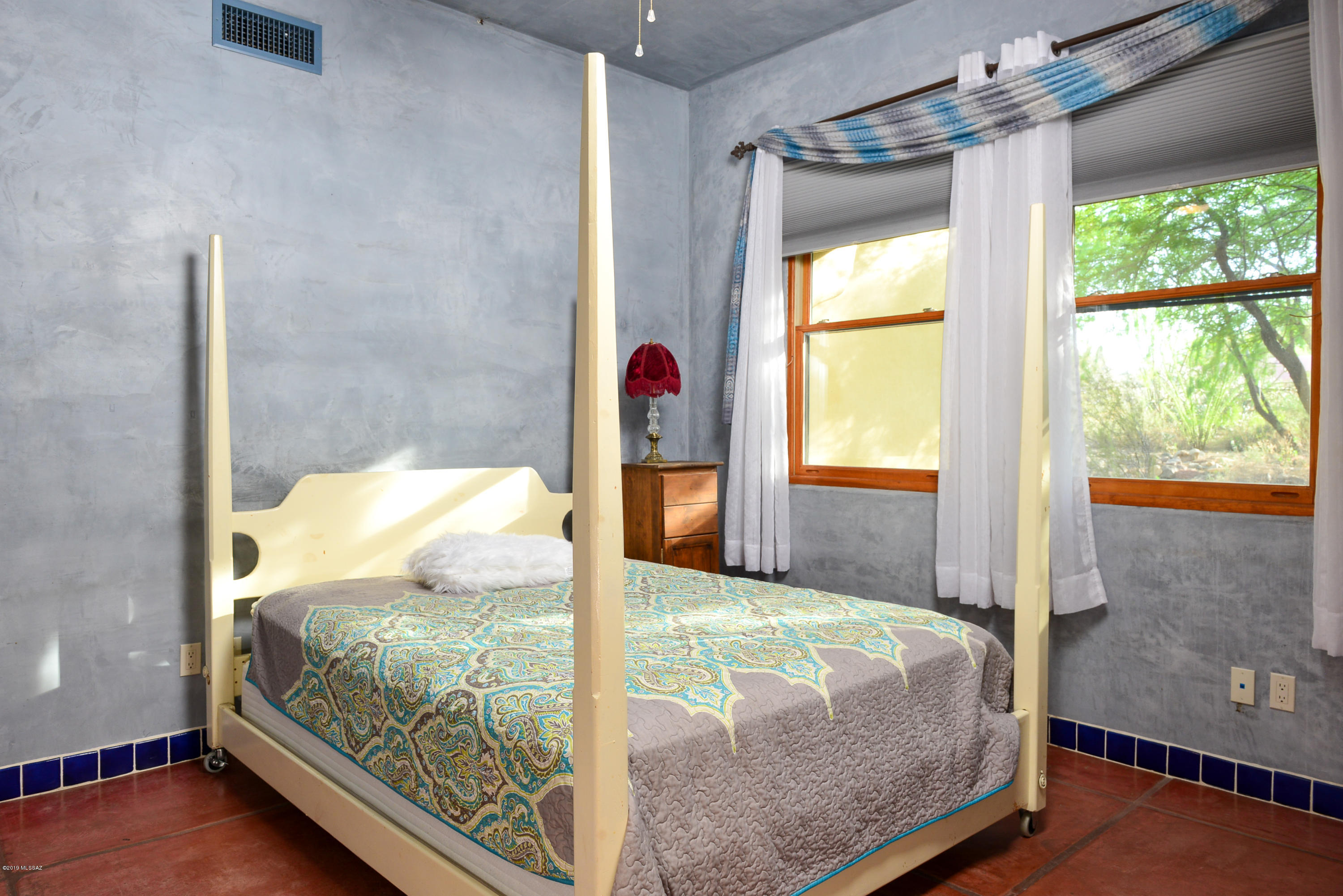 1964 N Coral Bells Drive