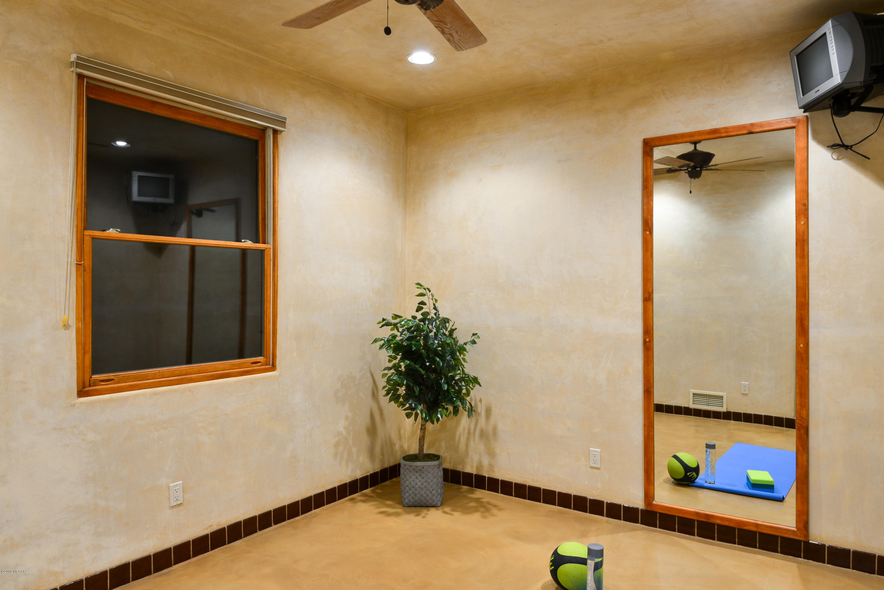 1964 N Coral Bells Drive