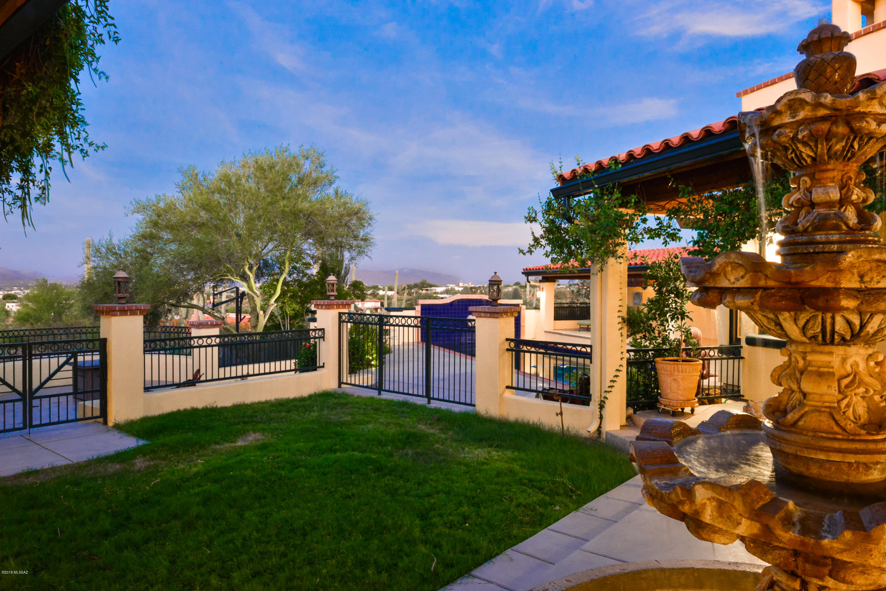 1964 N Coral Bells Drive