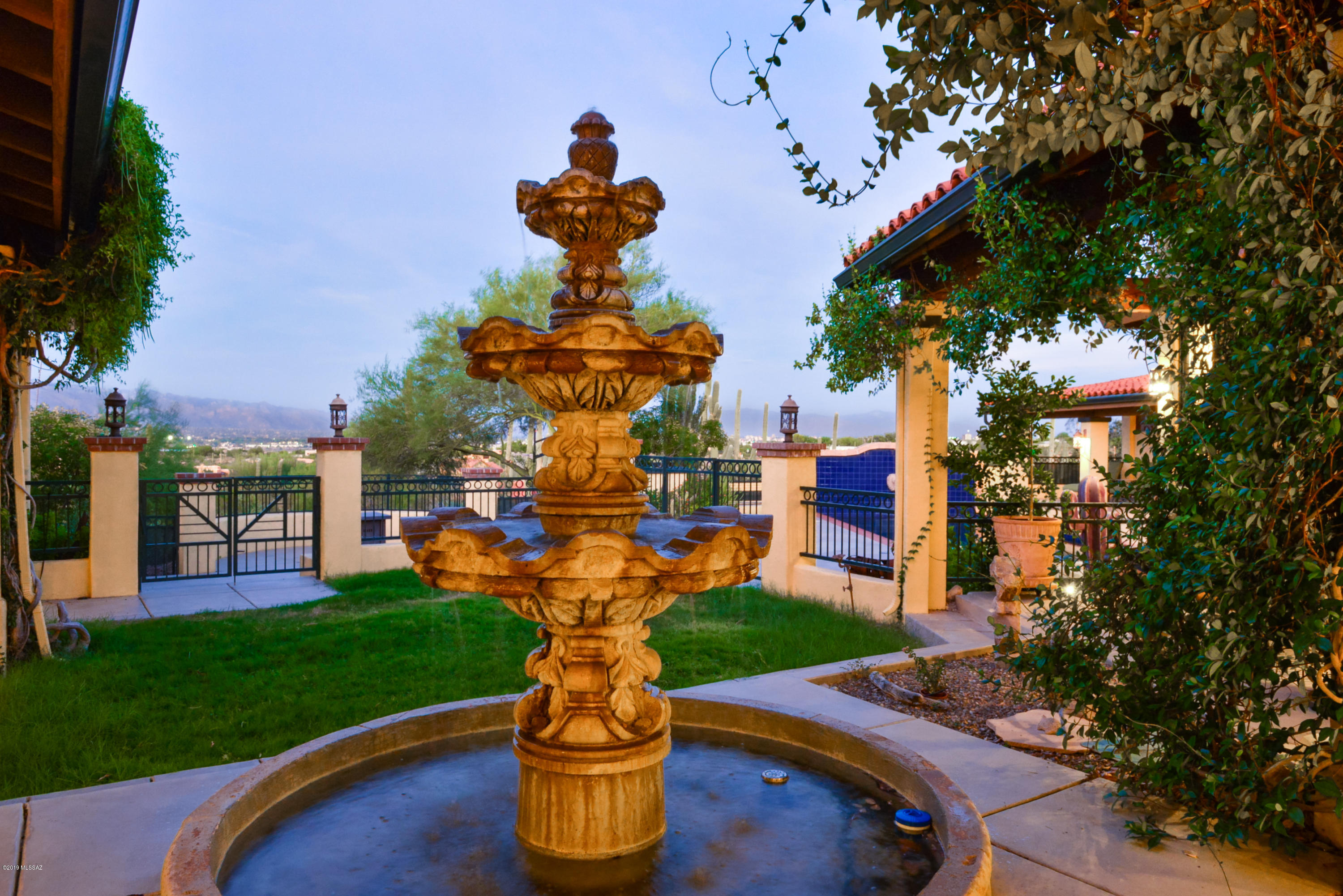 1964 N Coral Bells Drive