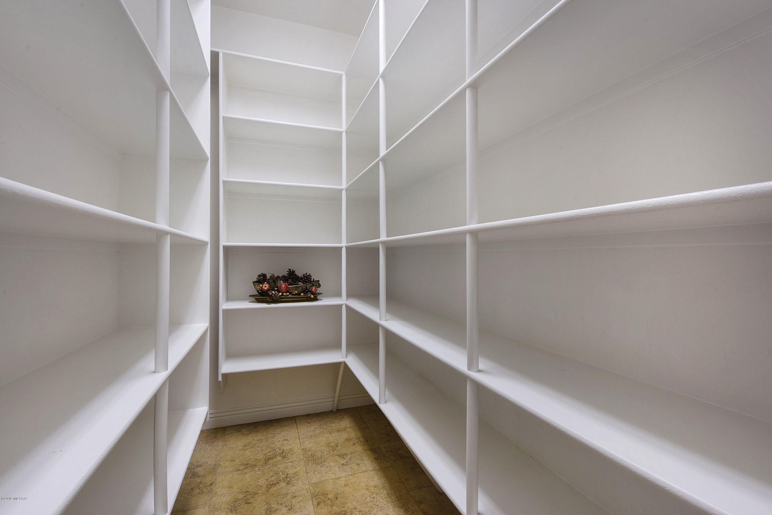 9610 N Camino Del Plata