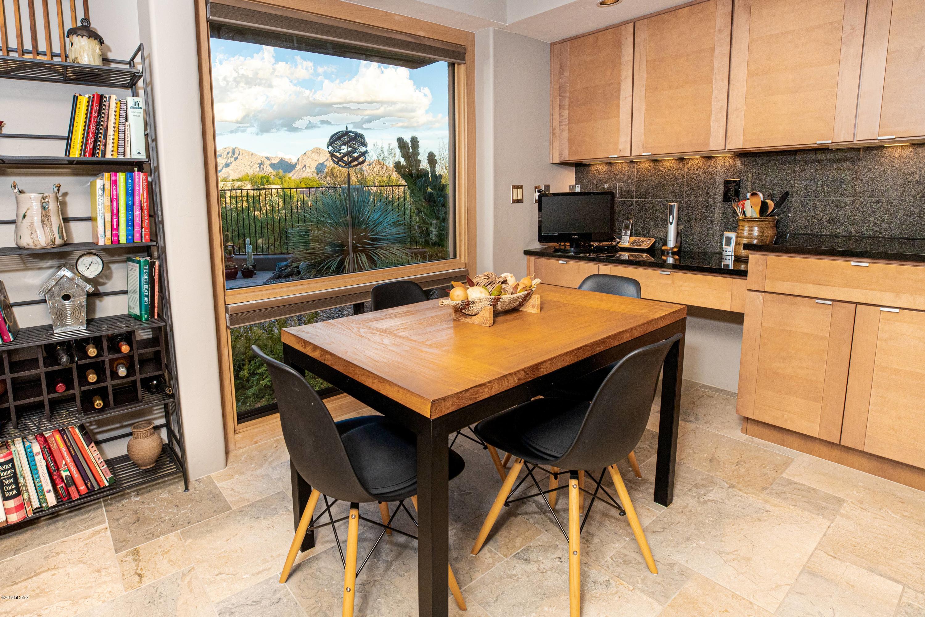 11776 N Via De La Verbenita