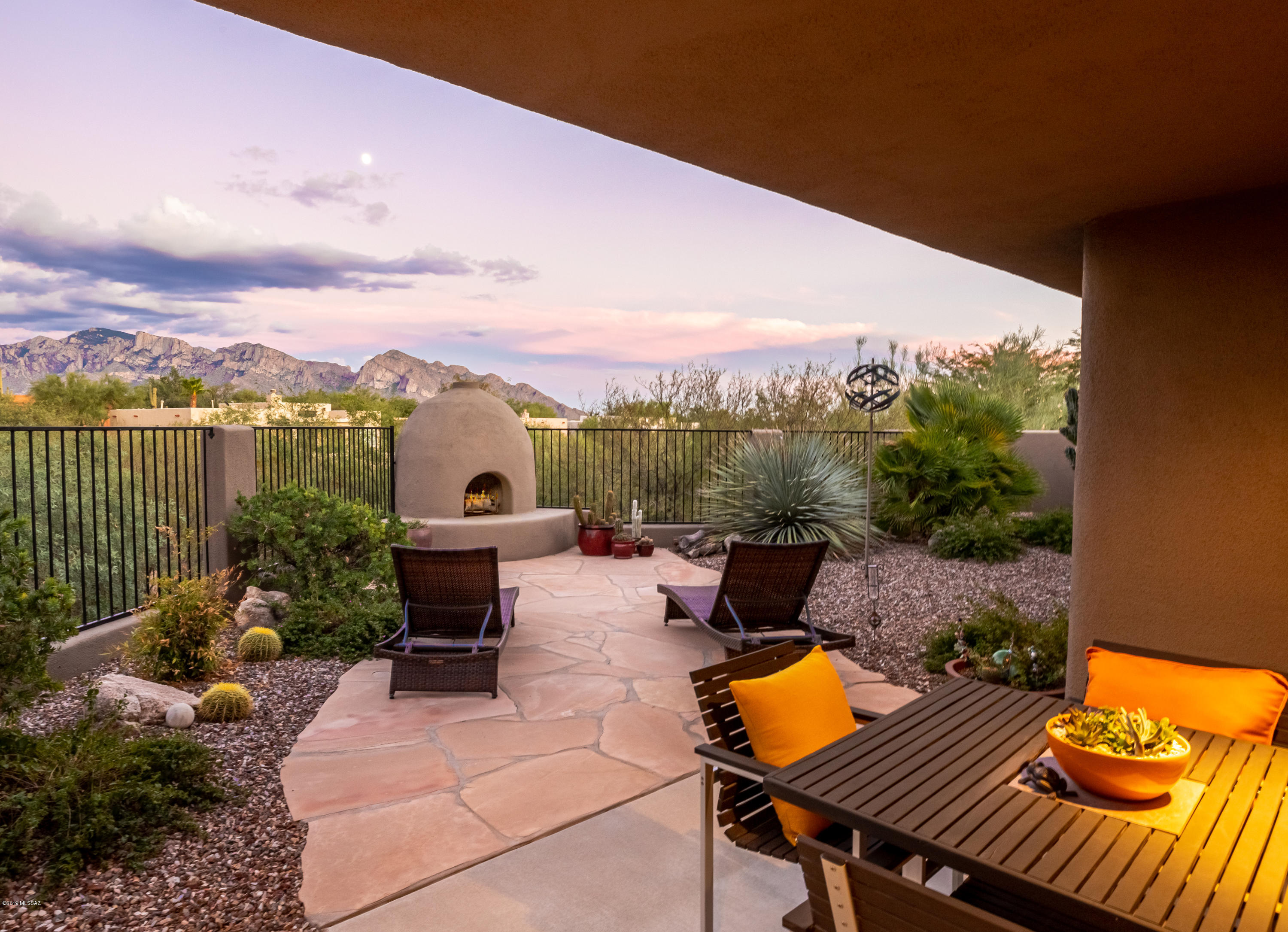 11776 N Via De La Verbenita