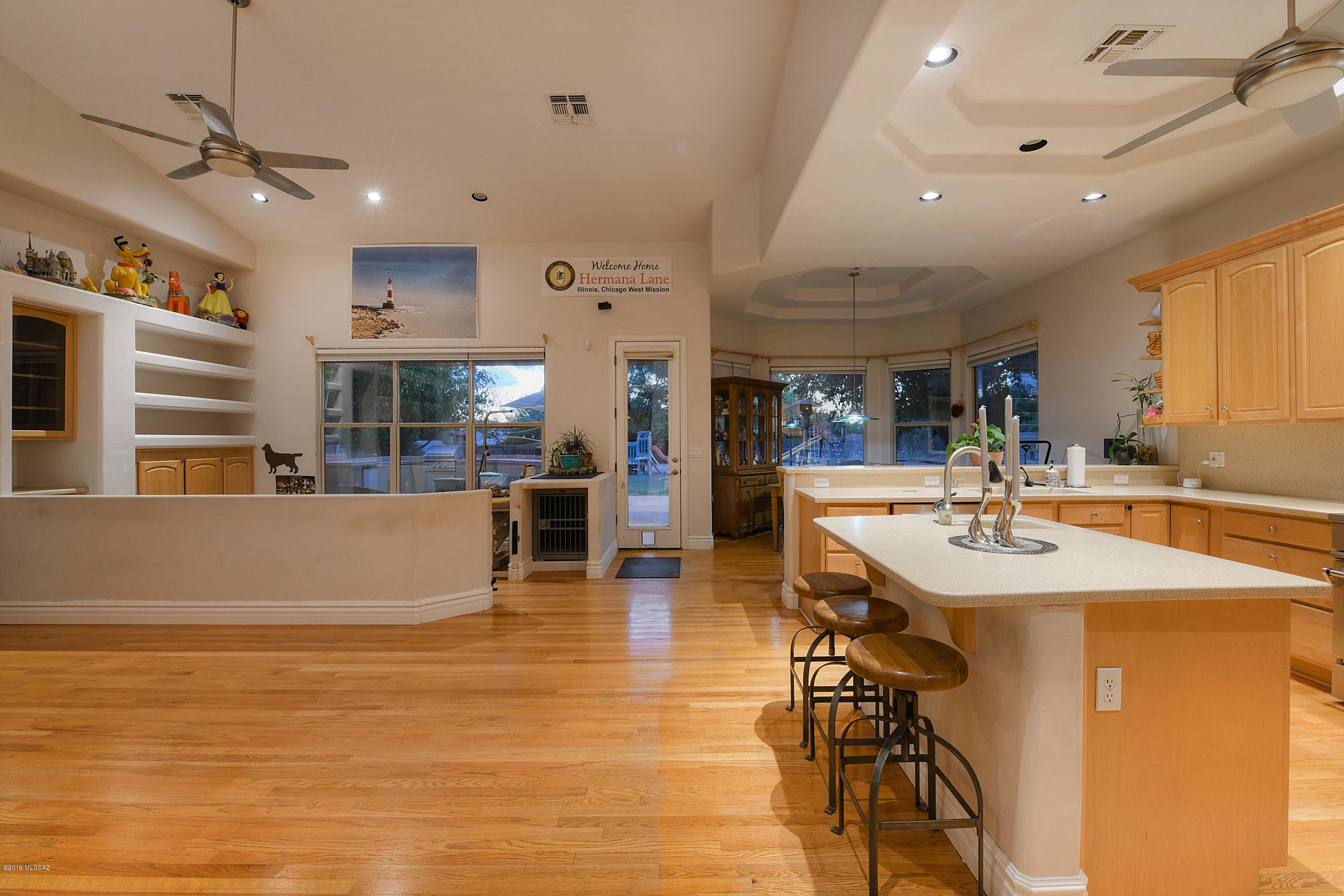 10065 N Ironwood Oasis Place