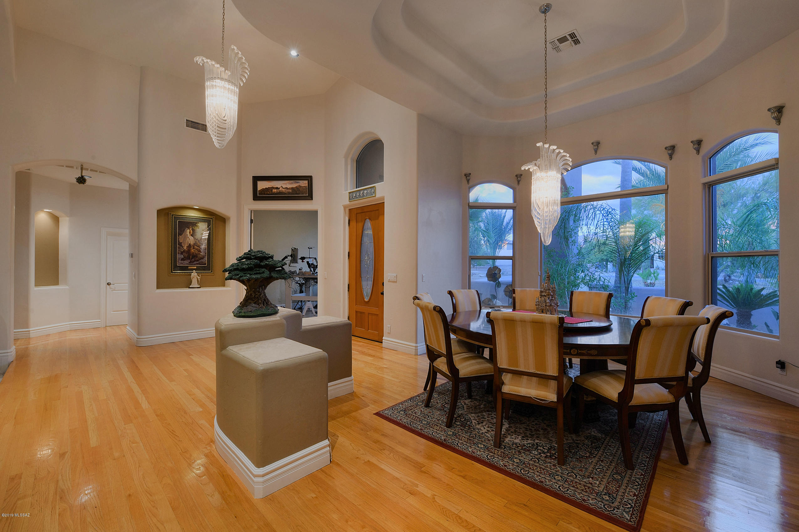 10065 N Ironwood Oasis Place