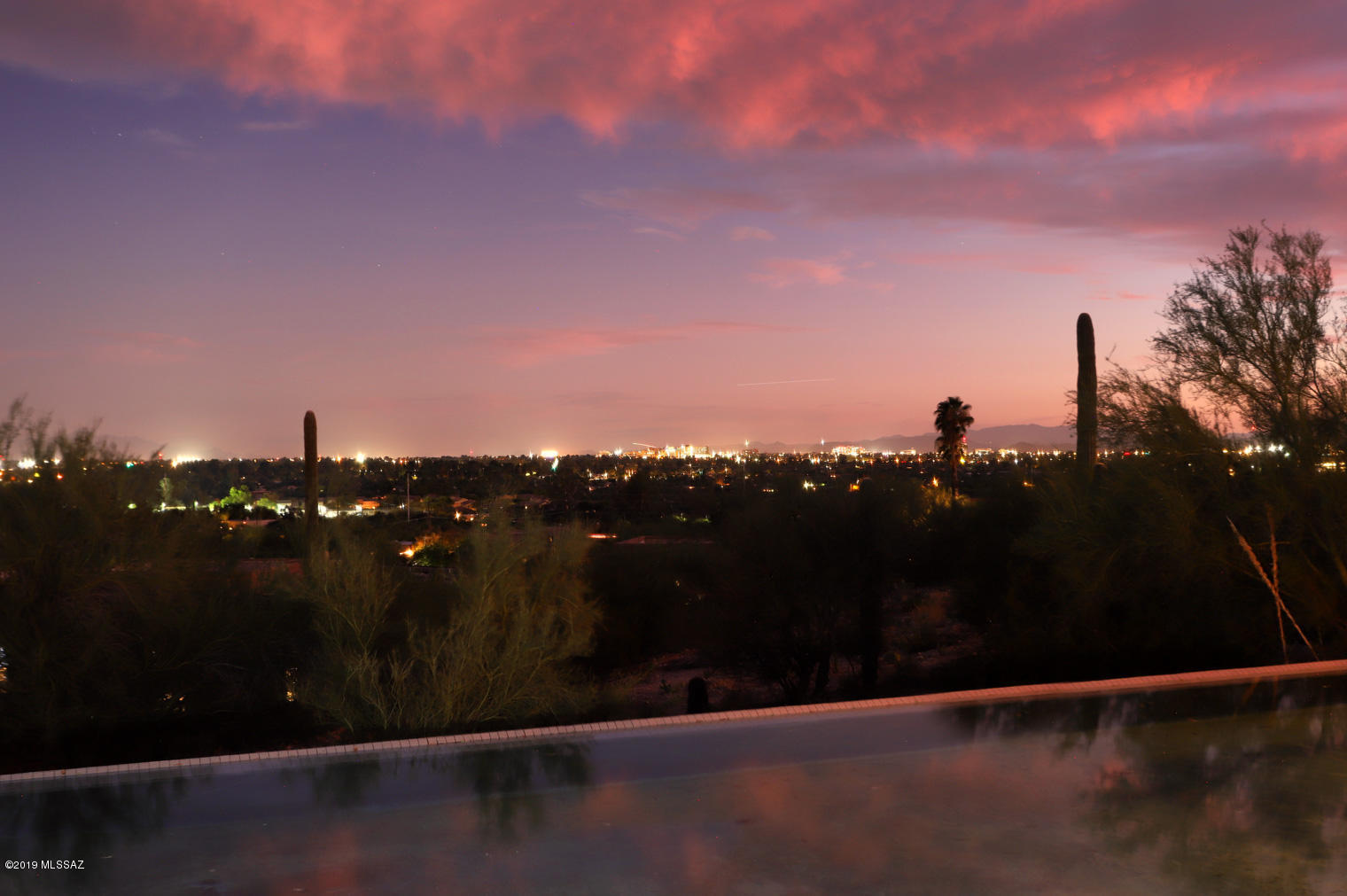 4520 N Hacienda Del Sol Road