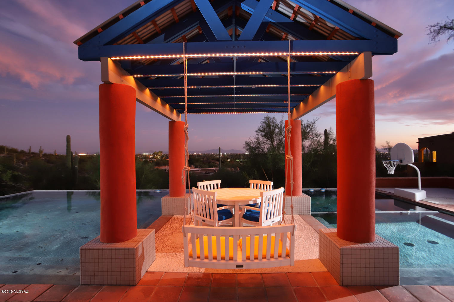 4520 N Hacienda Del Sol Road