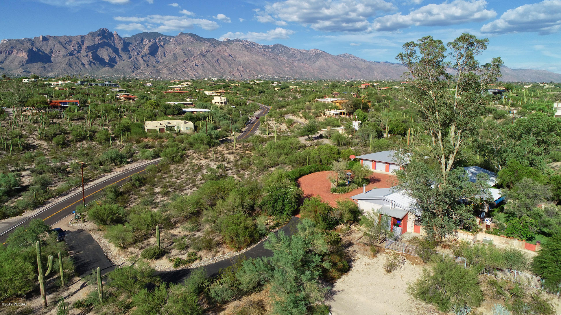 4520 N Hacienda Del Sol Road