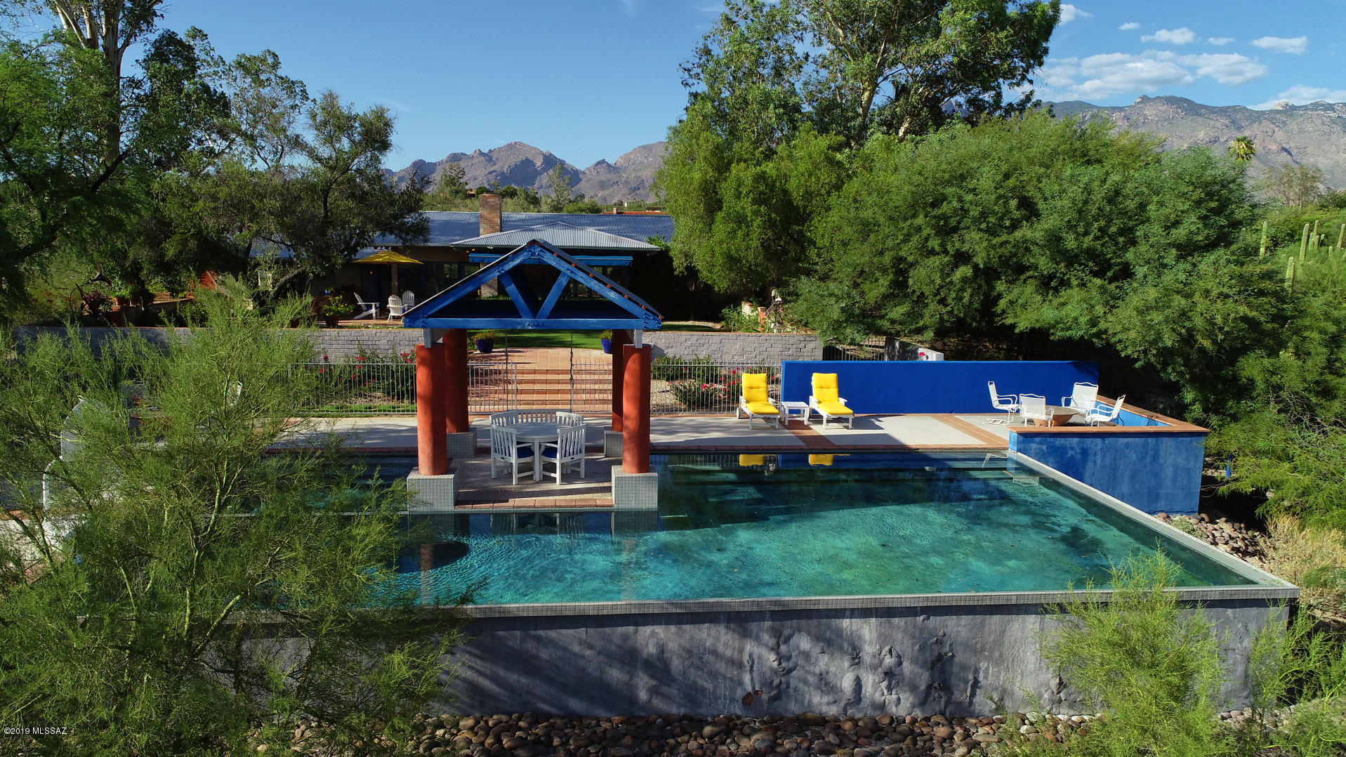 4520 N Hacienda Del Sol Road