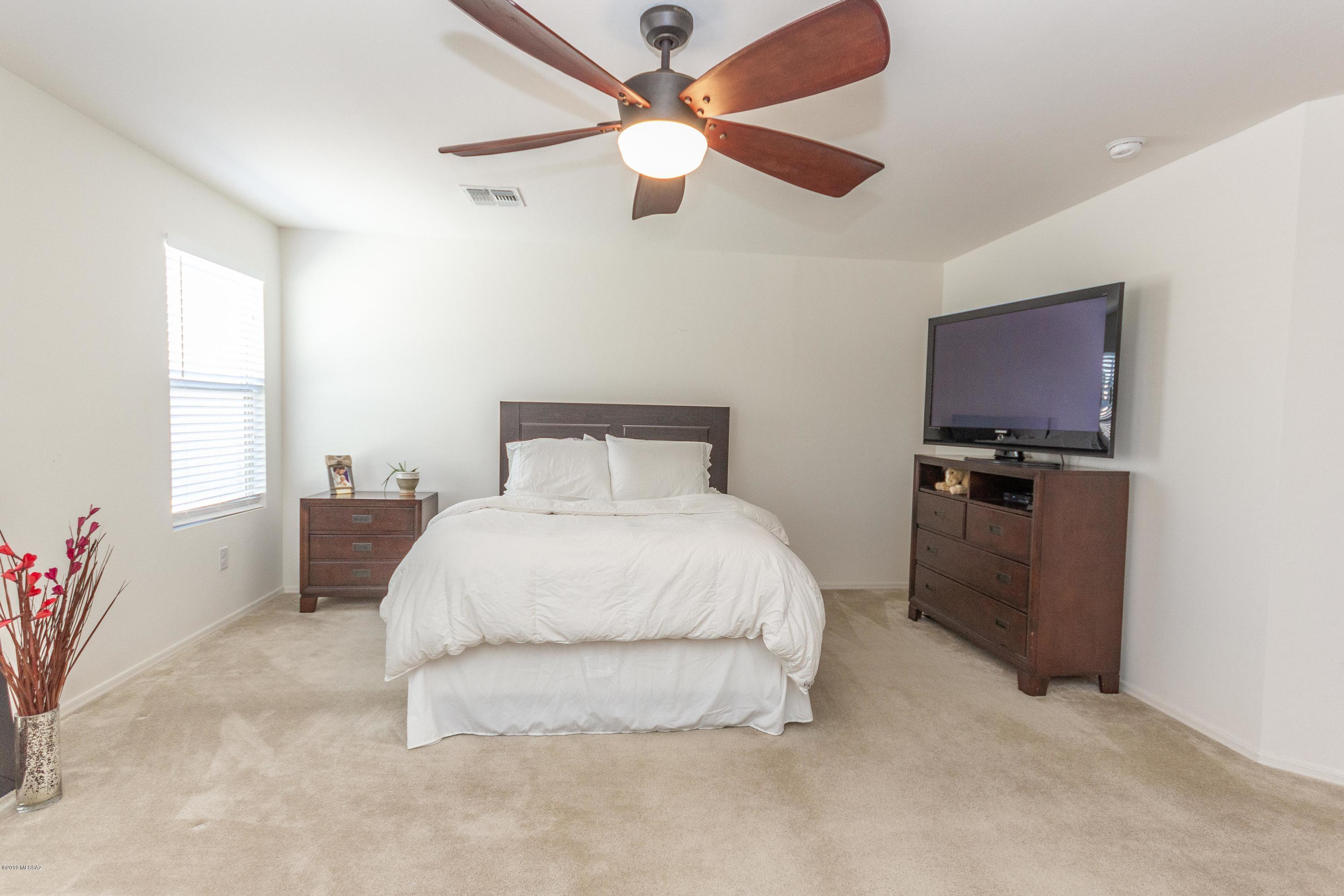 8296 W Melanitta Drive