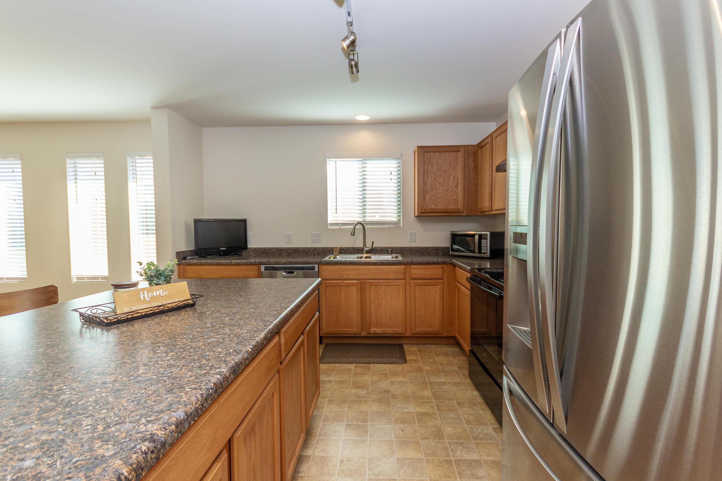 8296 W Melanitta Drive