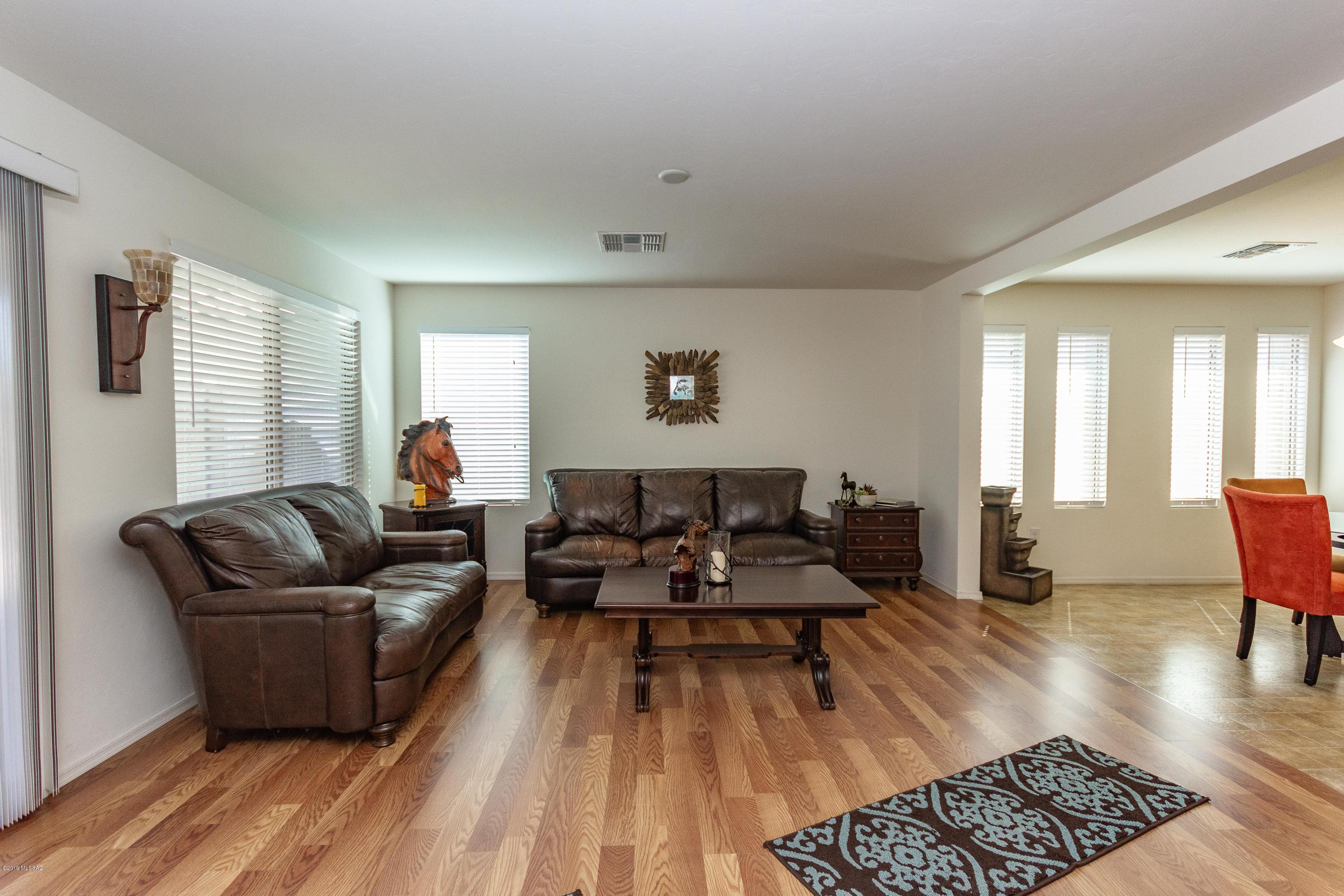 8296 W Melanitta Drive