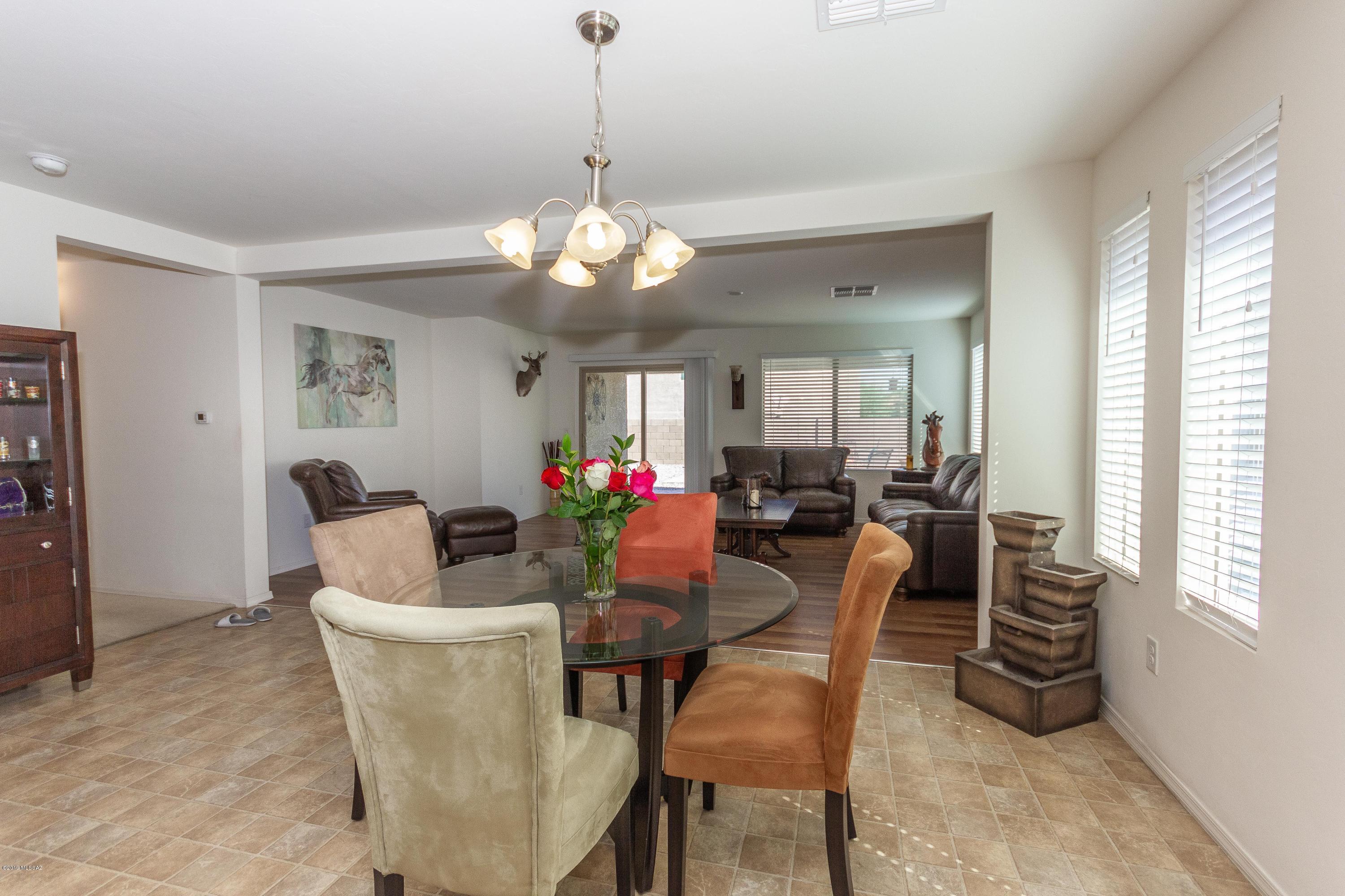 8296 W Melanitta Drive