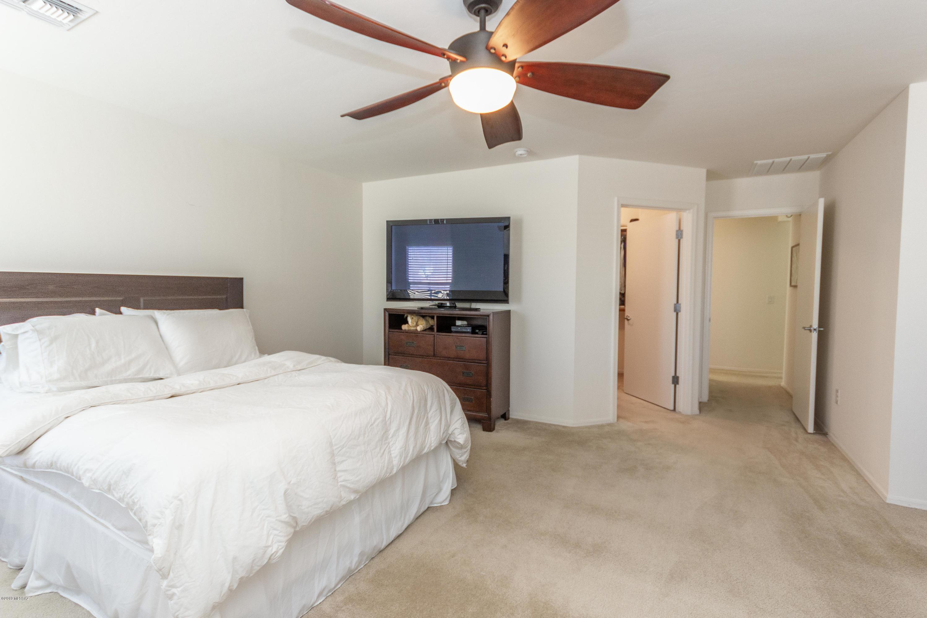 8296 W Melanitta Drive