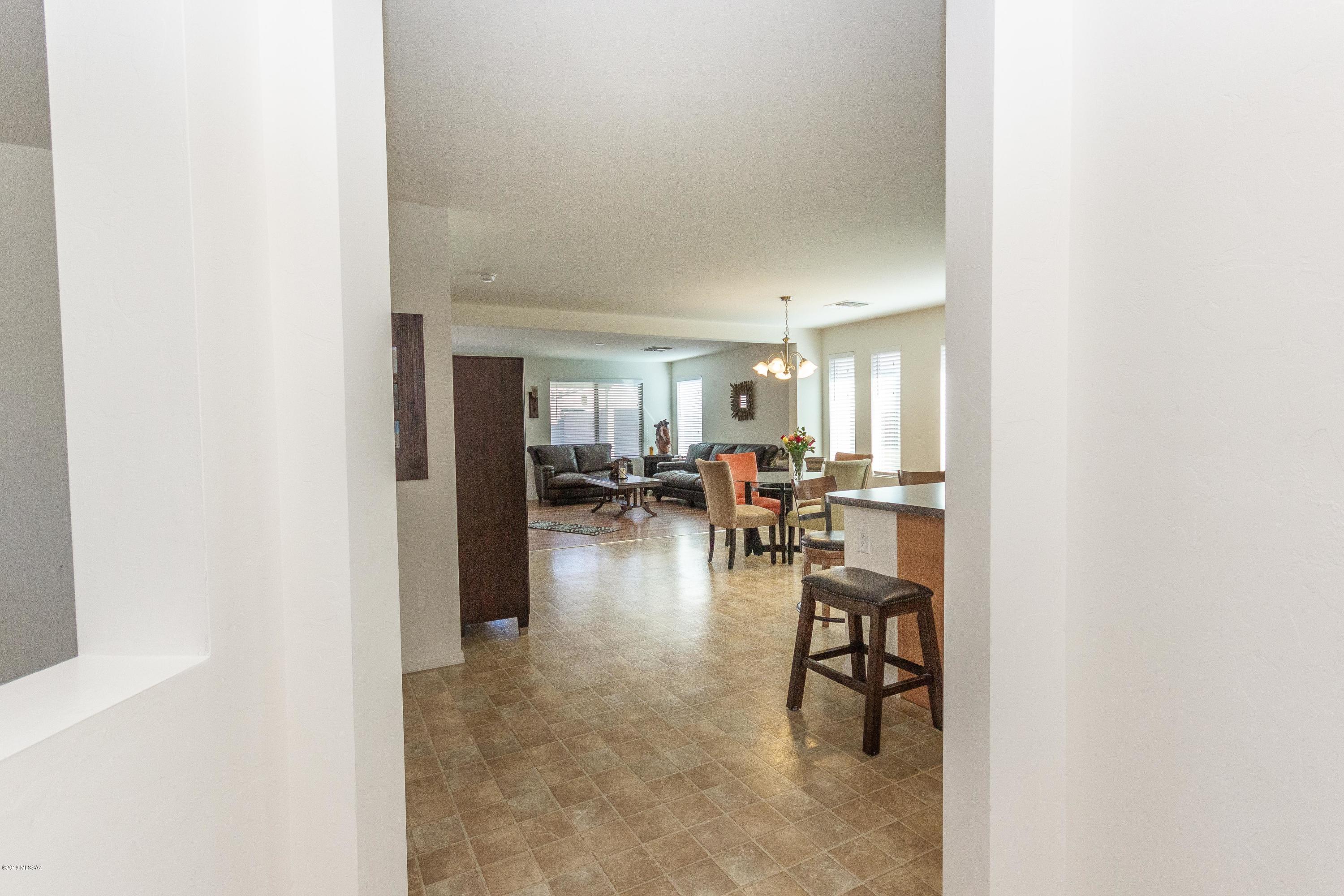 8296 W Melanitta Drive