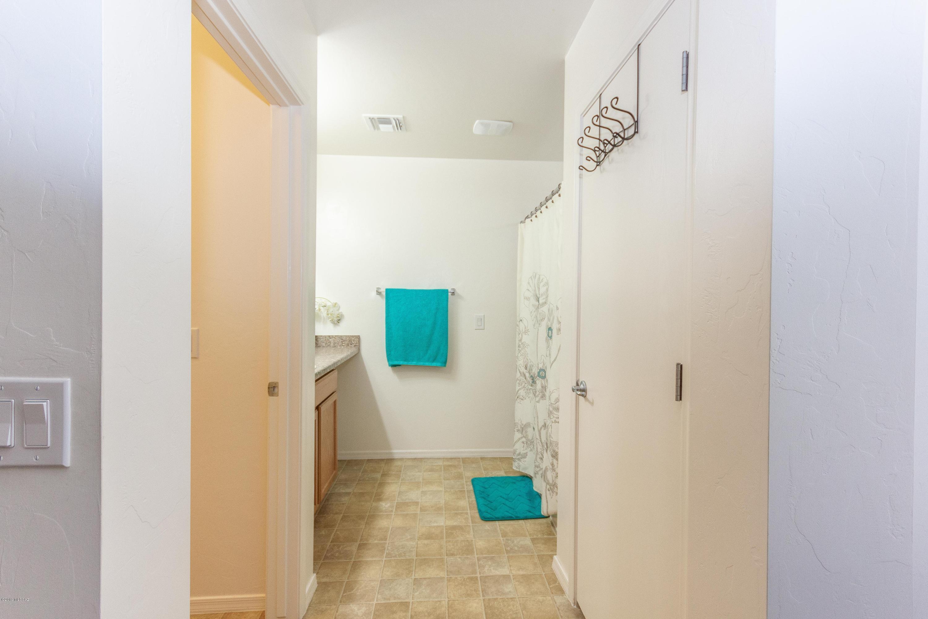 8296 W Melanitta Drive