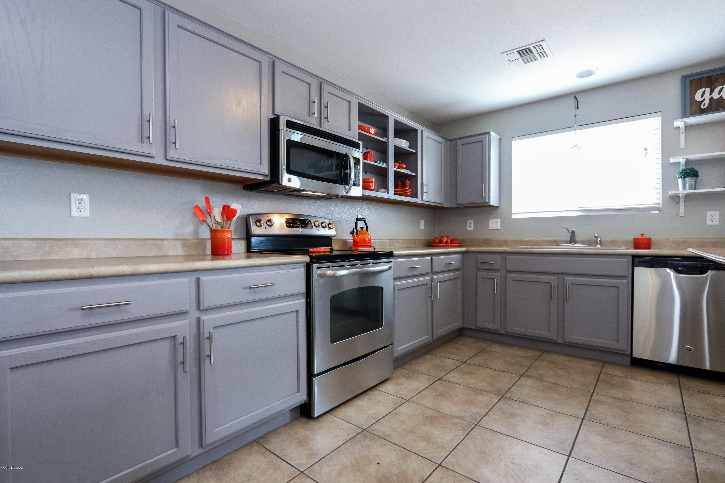 11247 W Harvester Drive