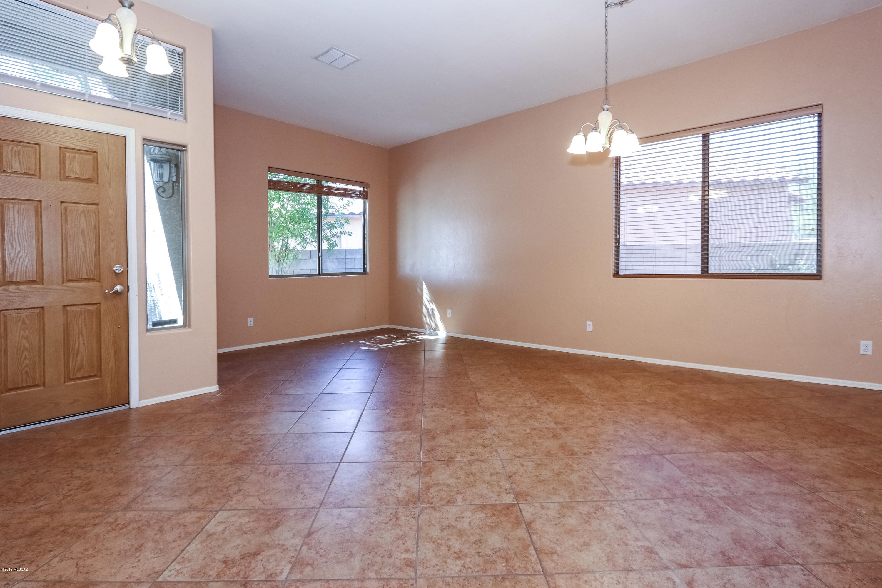 5004 W Tipperary Lane