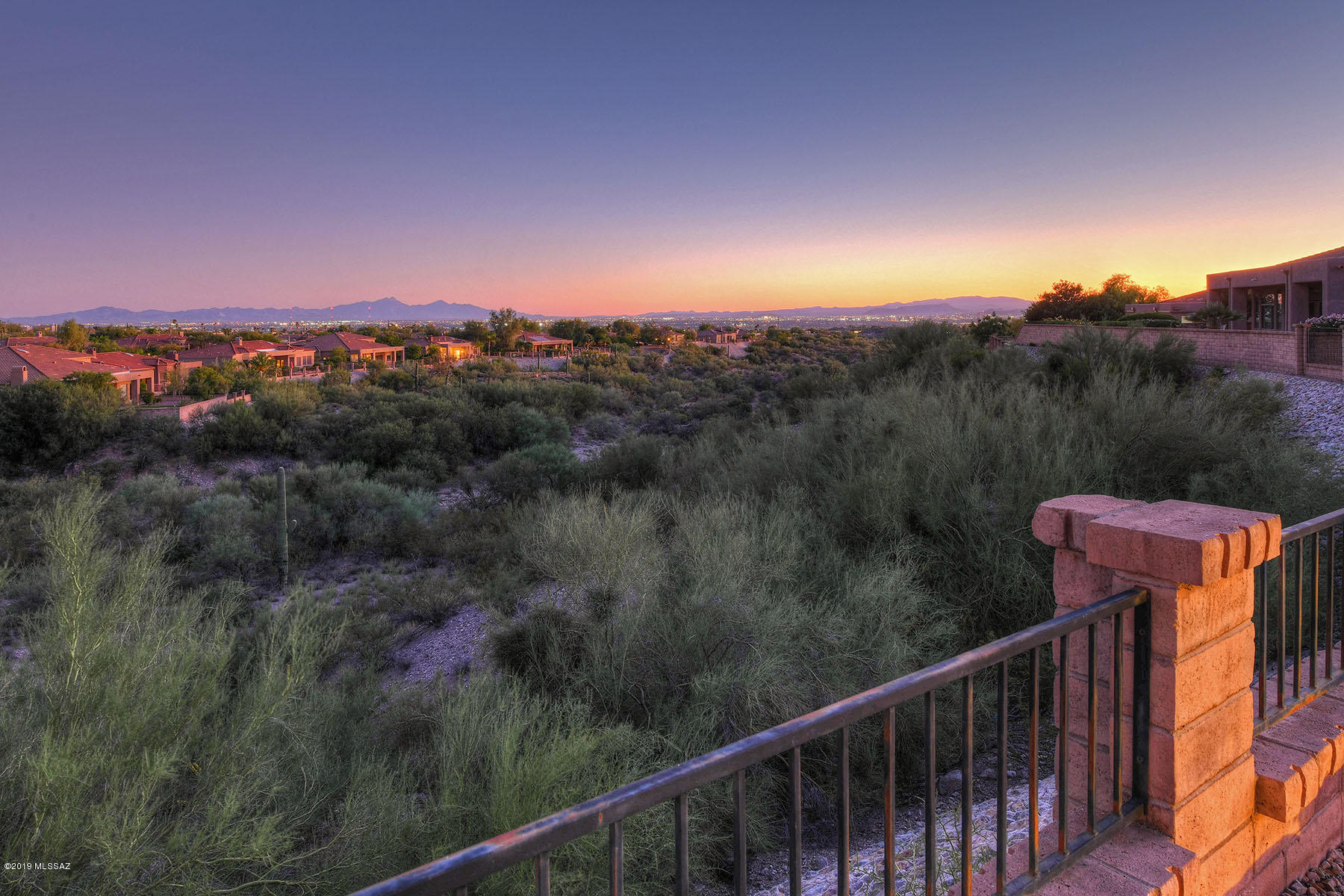 4418 E Pinnacle Ridge Place