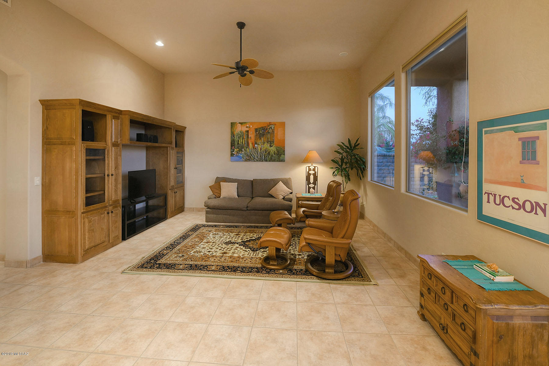 4418 E Pinnacle Ridge Place