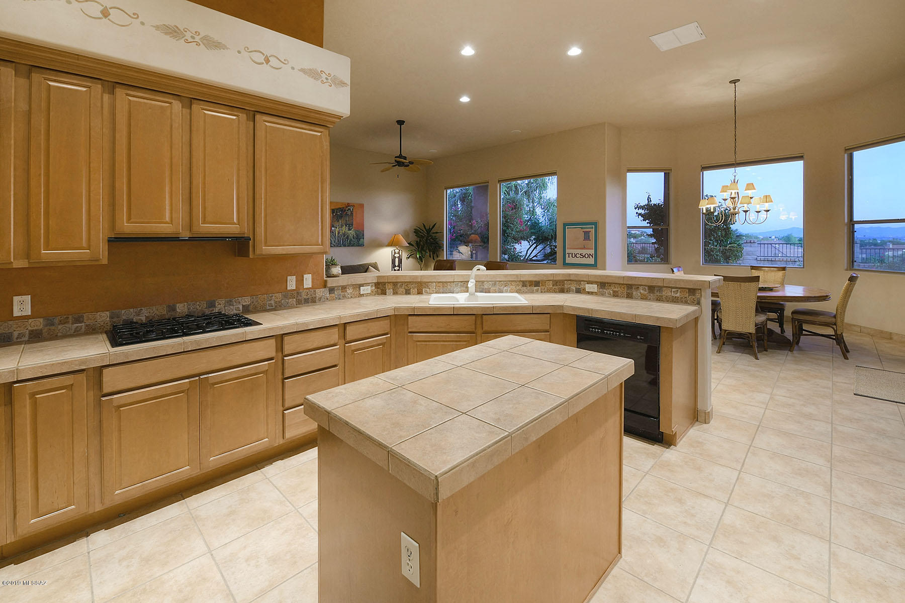 4418 E Pinnacle Ridge Place