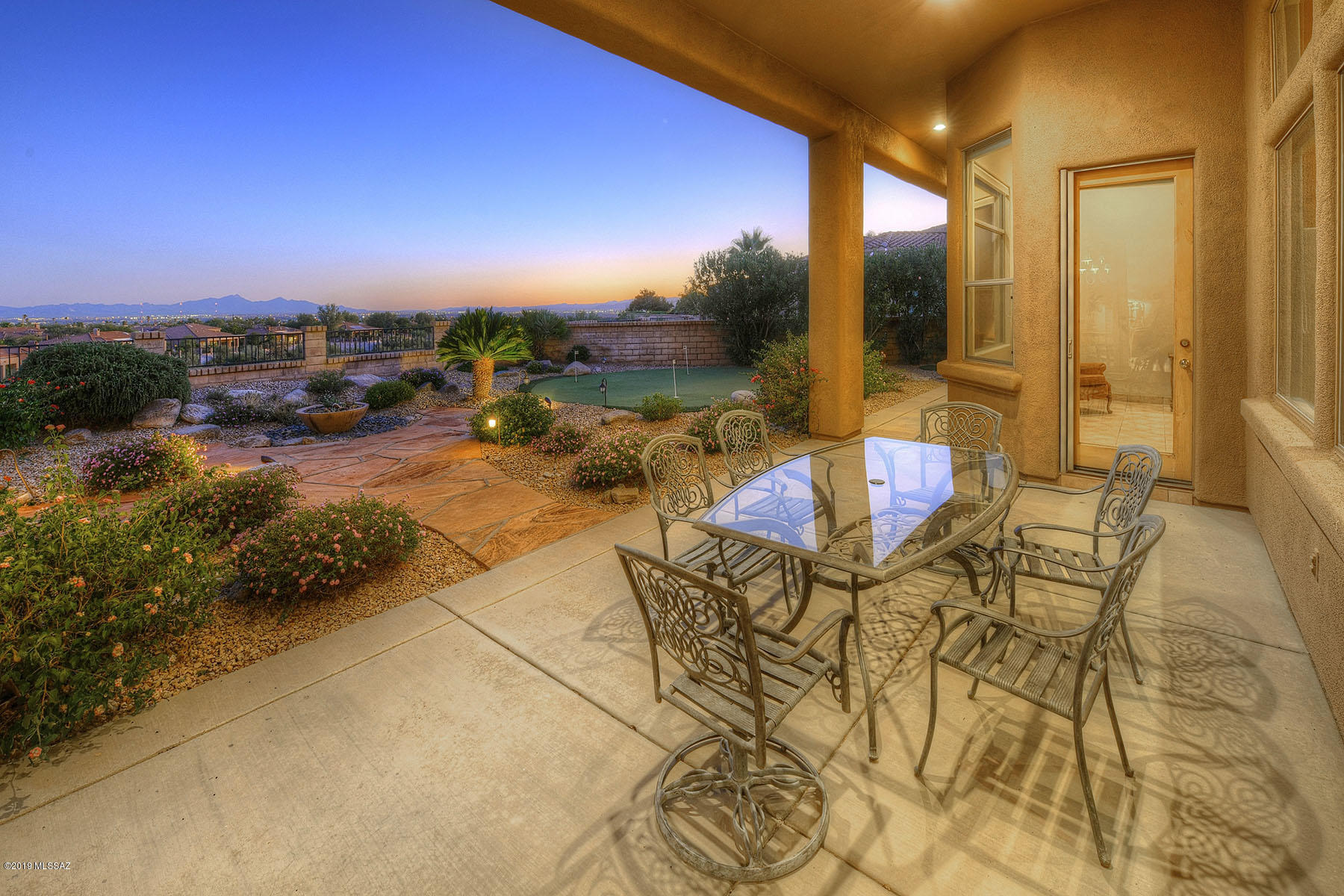 4418 E Pinnacle Ridge Place