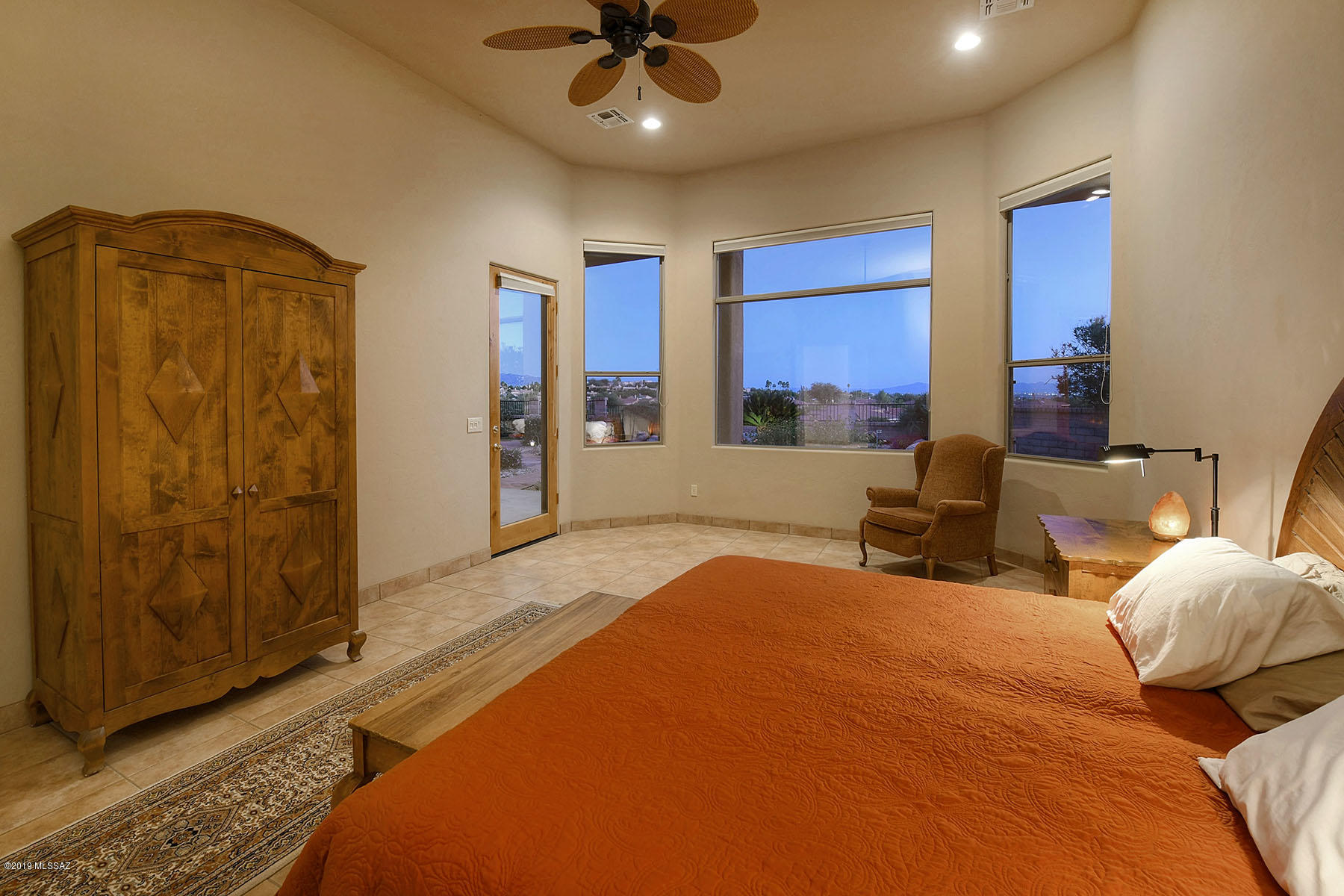 4418 E Pinnacle Ridge Place