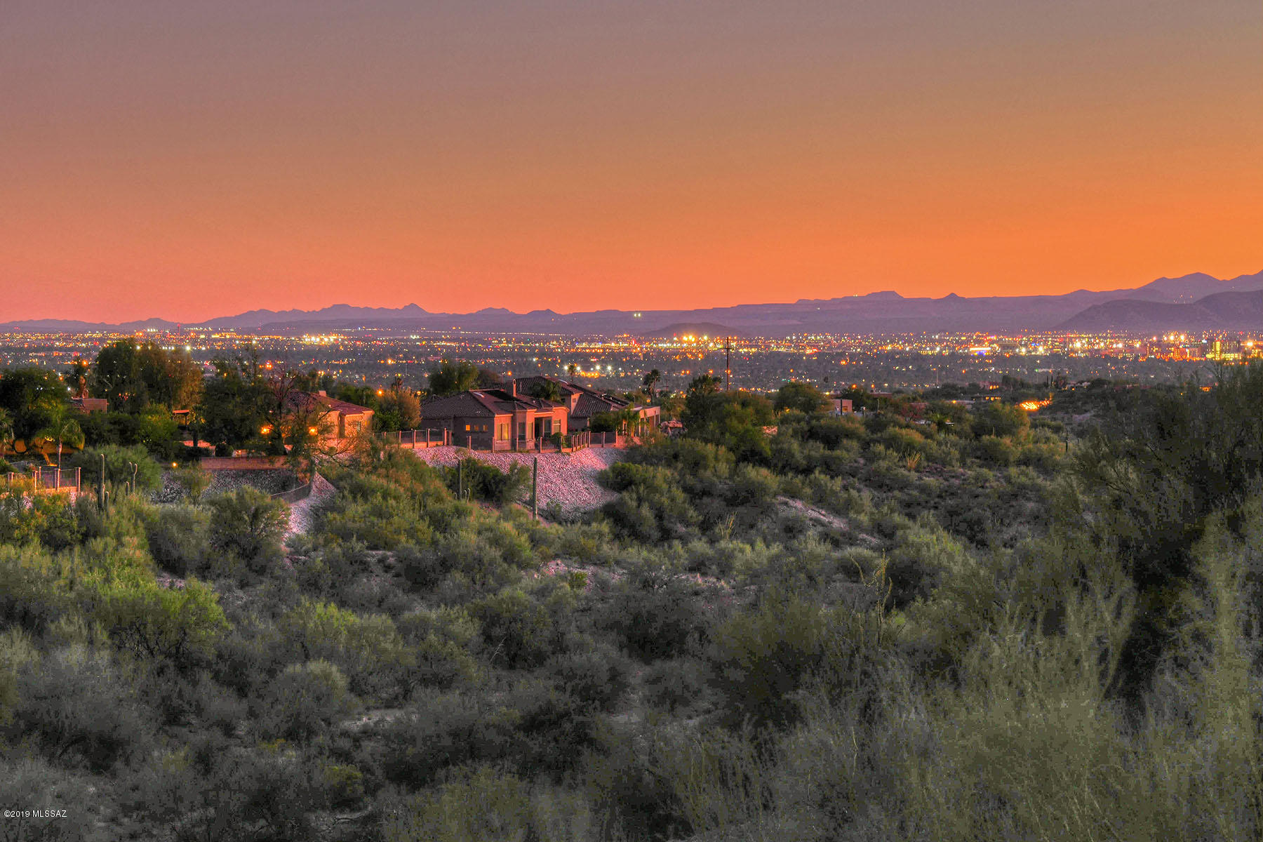 4418 E Pinnacle Ridge Place