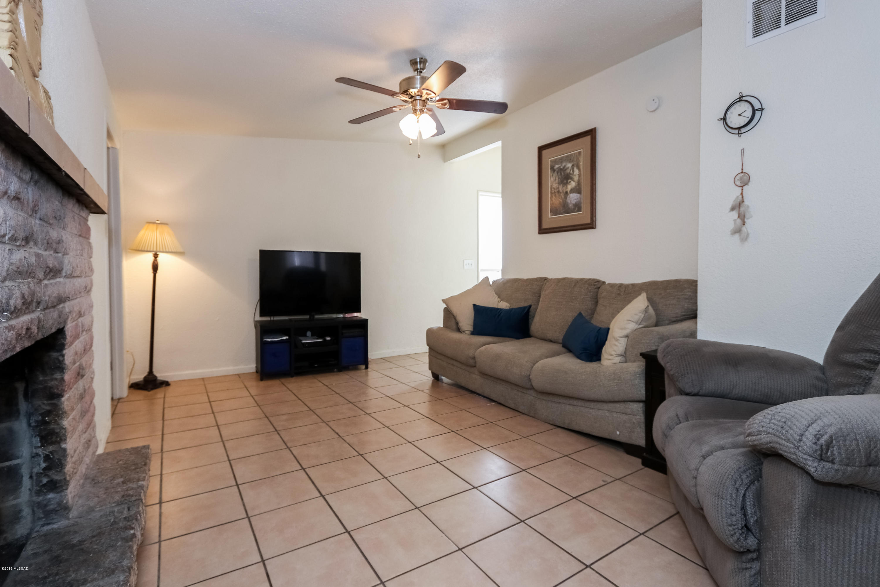 4842 N Maryvale Avenue