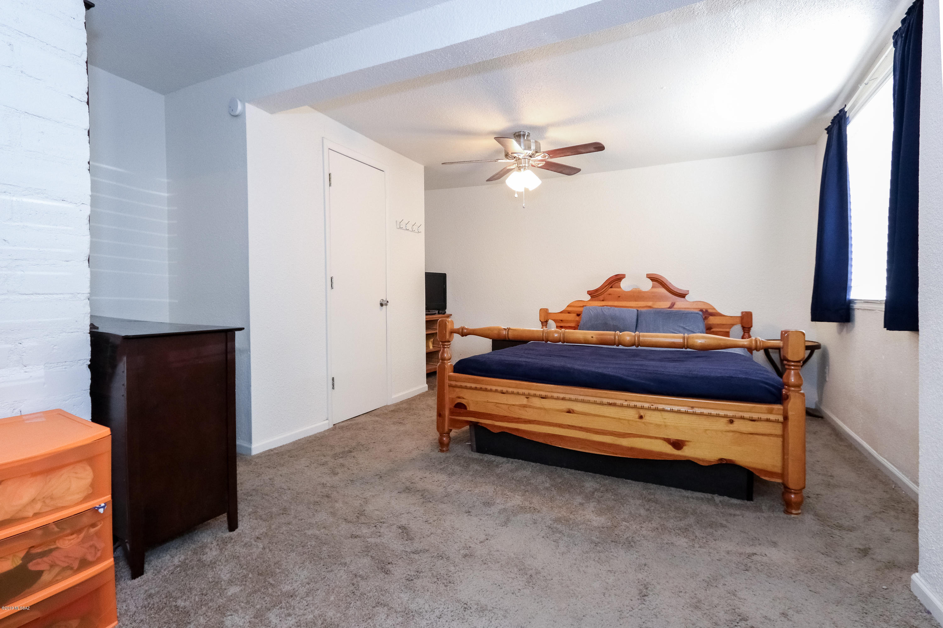 4842 N Maryvale Avenue