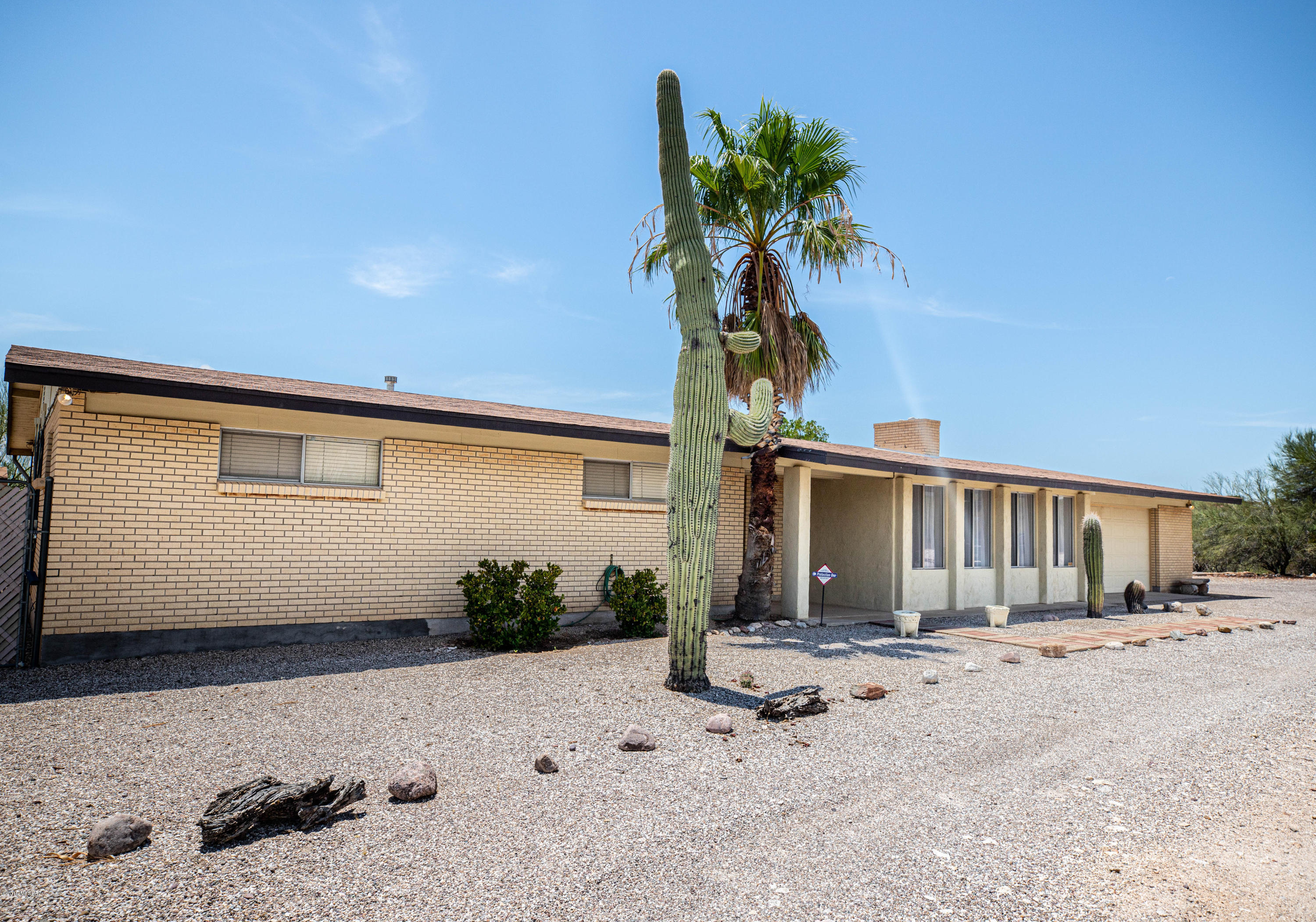 4161 N Camino Del Celador