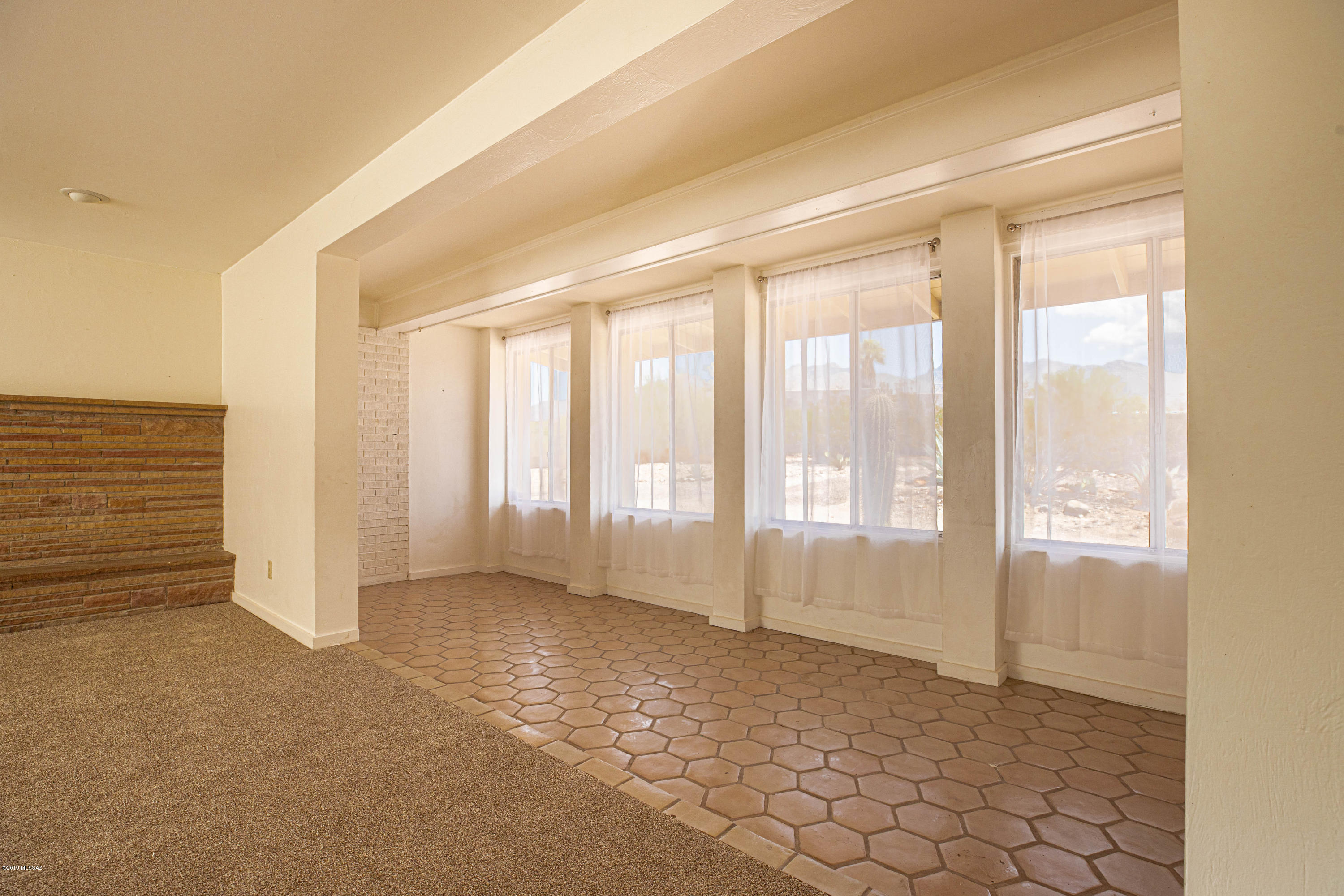 4161 N Camino Del Celador