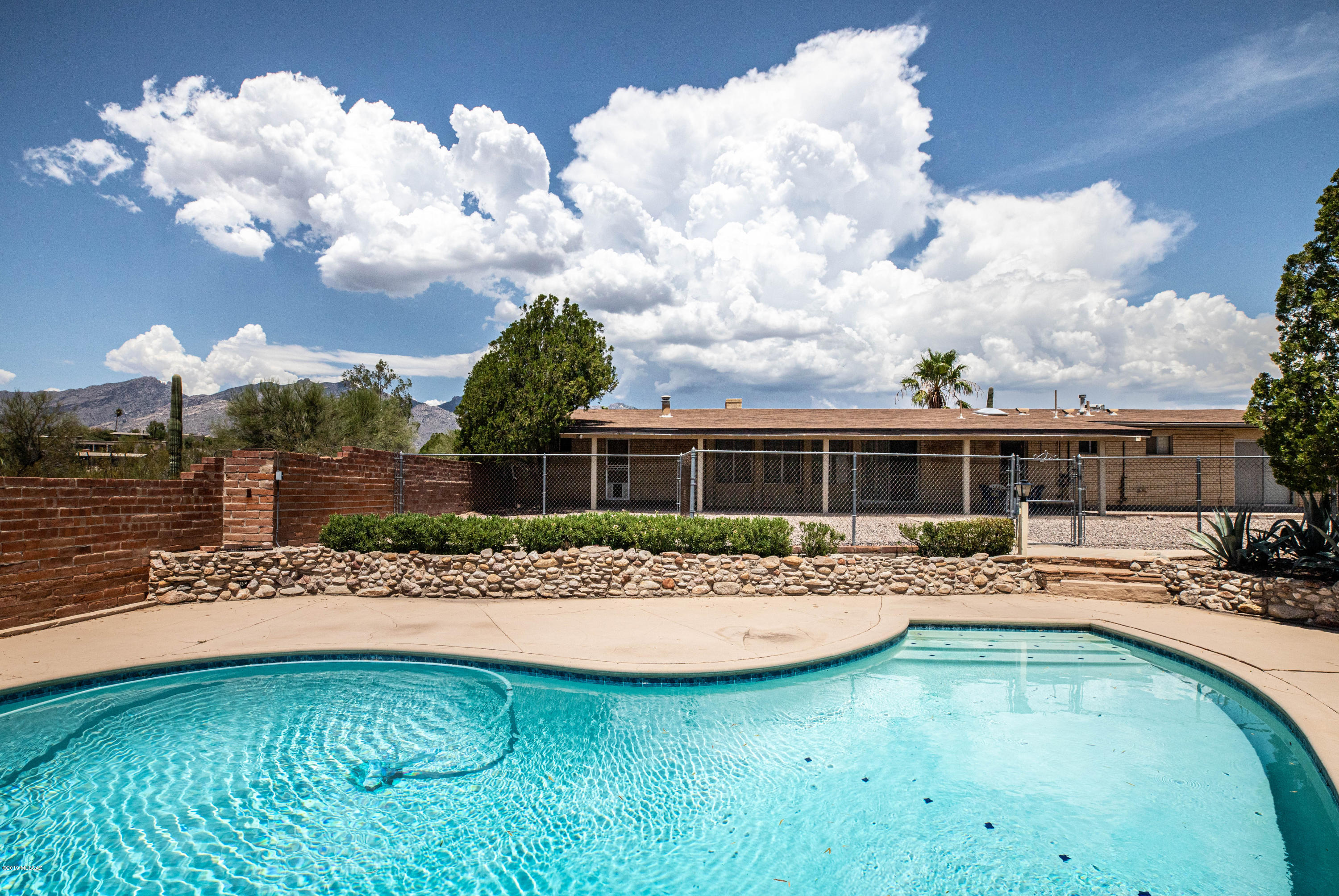 4161 N Camino Del Celador