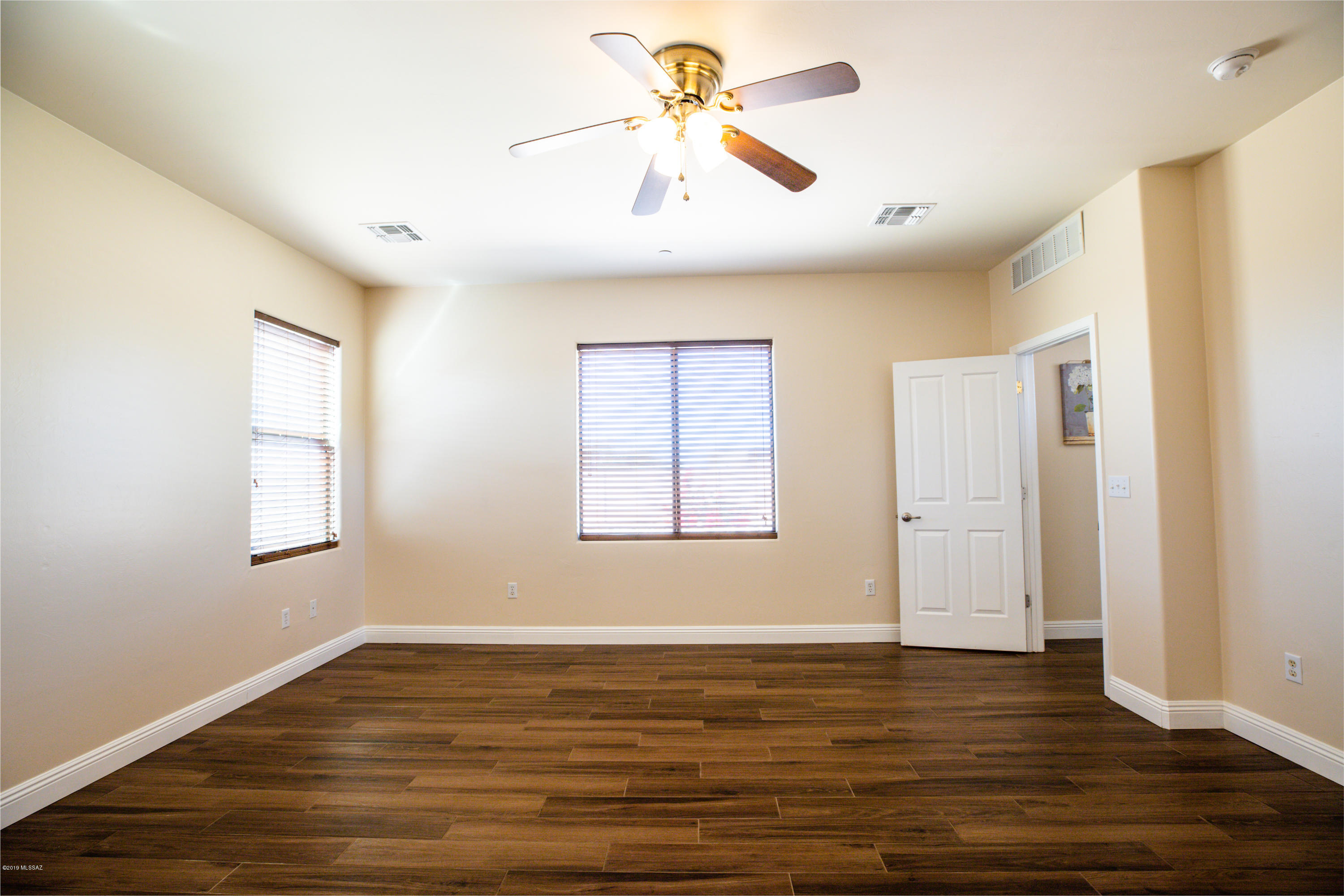 1449 N Darlene Place