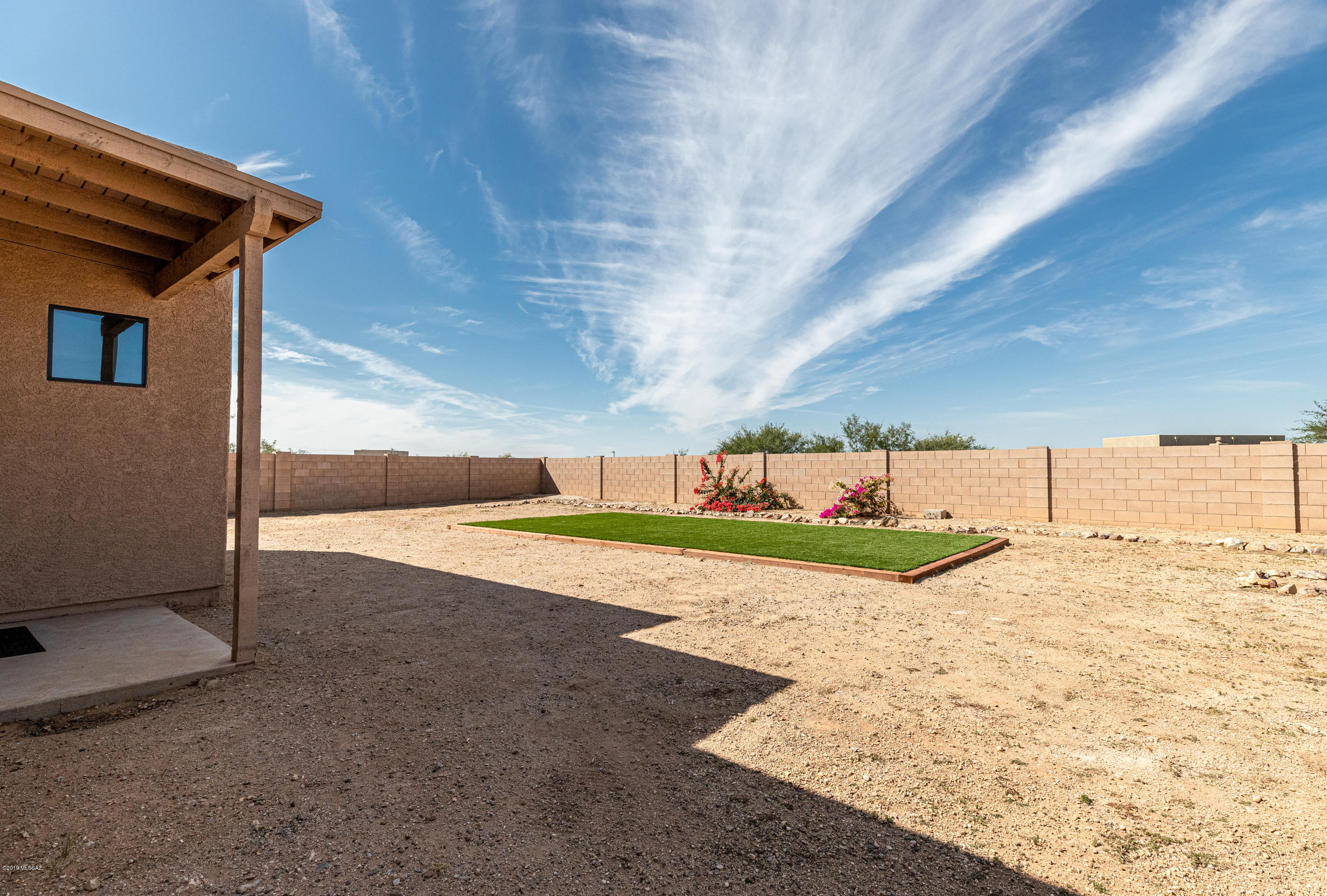 1449 N Darlene Place