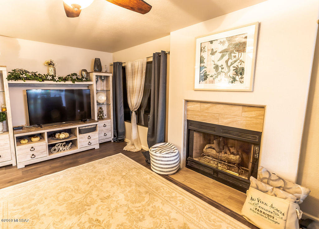 12555 N Copper Queen Way